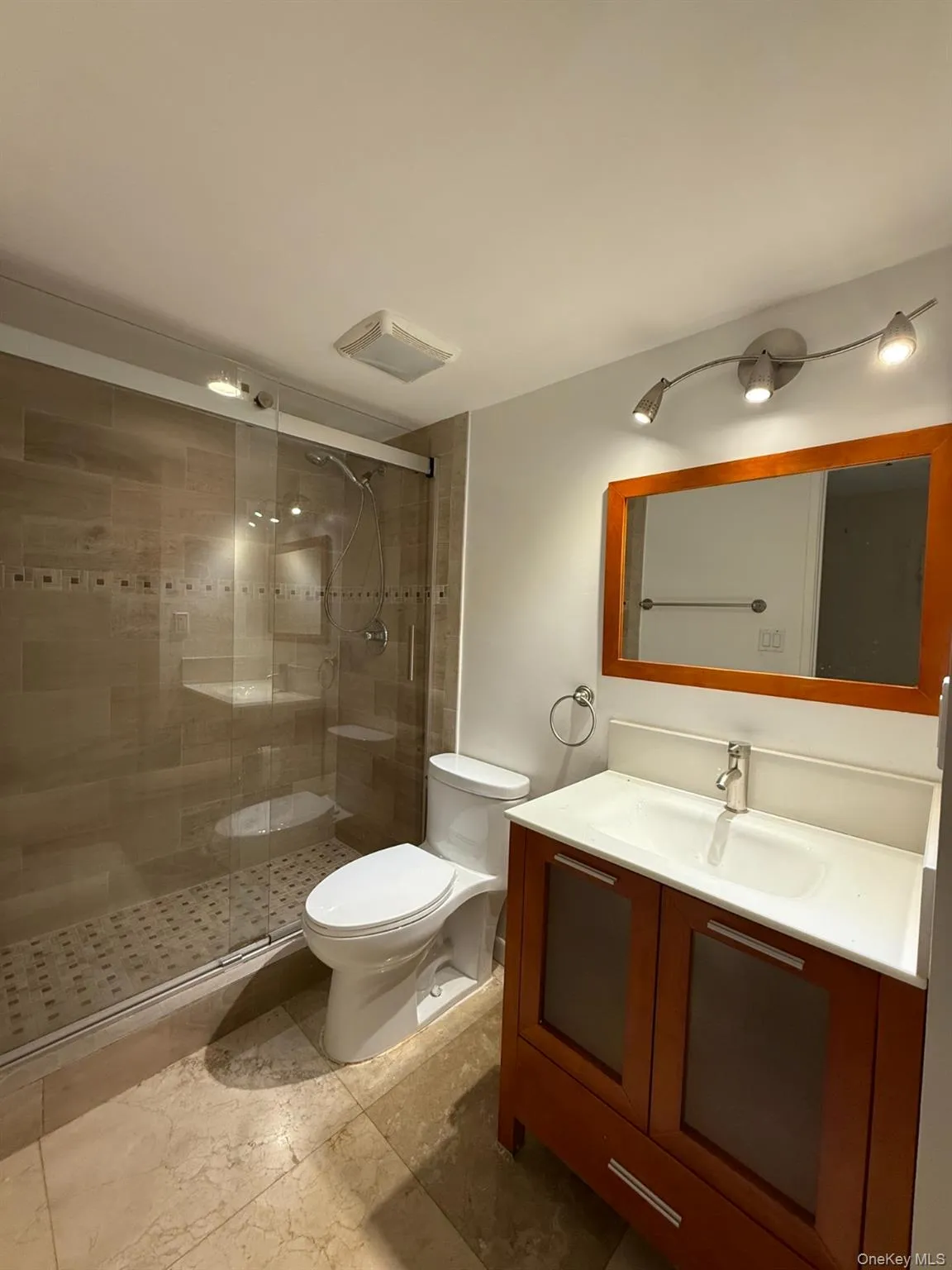 210 174th ST Unit 419 Collins Avenue, Accord, FL, 3 Bedrooms Bedrooms, 6 Rooms Rooms,3 BathroomsBathrooms,Residential,For Rent,Collins,0,1039290 210 174th ST Unit 419 Collins Avenue, Accord, FL, 3 Bedrooms Bedrooms, 6 Rooms Rooms,3 BathroomsBathrooms,Residential,For Rent,Collins,0,1039290