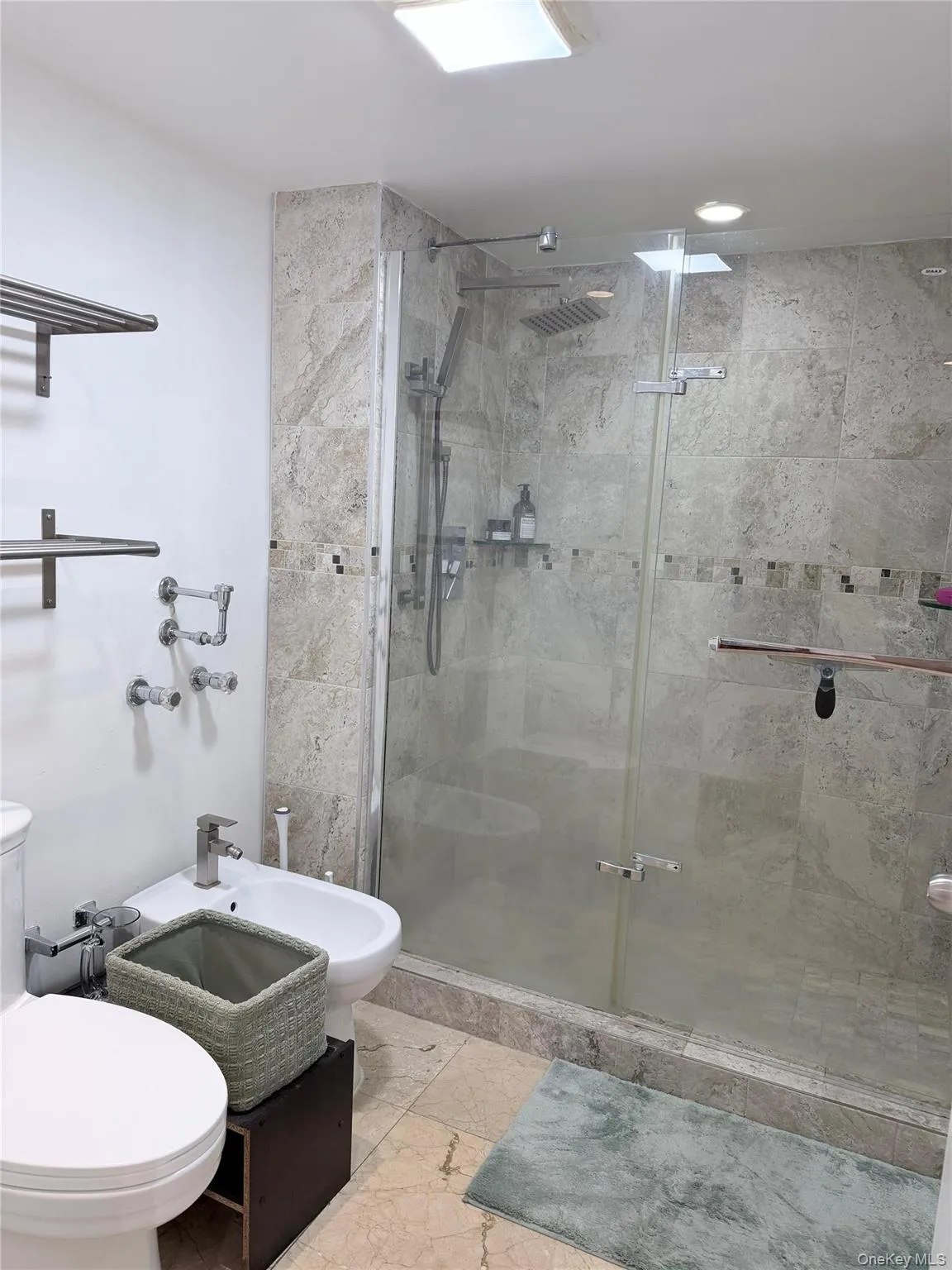 210 174th ST Unit 419 Collins Avenue, Accord, FL, 3 Bedrooms Bedrooms, 6 Rooms Rooms,3 BathroomsBathrooms,Residential,For Rent,Collins,0,1039290 210 174th ST Unit 419 Collins Avenue, Accord, FL, 3 Bedrooms Bedrooms, 6 Rooms Rooms,3 BathroomsBathrooms,Residential,For Rent,Collins,0,1039290