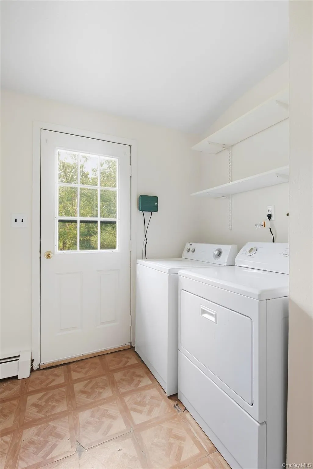 8 Imperial Drive, Brookhaven, NY, 4 Bedrooms Bedrooms, 6 Rooms Rooms,2 BathroomsBathrooms,Residential,For Rent,Imperial,0,1039291 8 Imperial Drive, Brookhaven, NY, 4 Bedrooms Bedrooms, 6 Rooms Rooms,2 BathroomsBathrooms,Residential,For Rent,Imperial,0,1039291