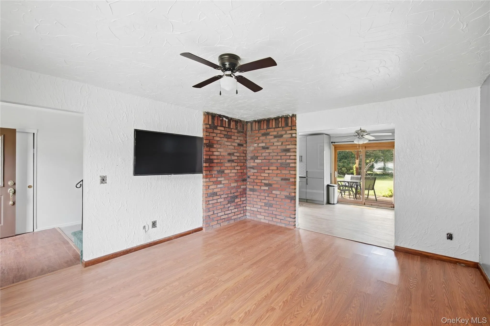 8 Imperial Drive, Brookhaven, NY, 4 Bedrooms Bedrooms, 6 Rooms Rooms,2 BathroomsBathrooms,Residential,For Rent,Imperial,0,1039291 8 Imperial Drive, Brookhaven, NY, 4 Bedrooms Bedrooms, 6 Rooms Rooms,2 BathroomsBathrooms,Residential,For Rent,Imperial,0,1039291