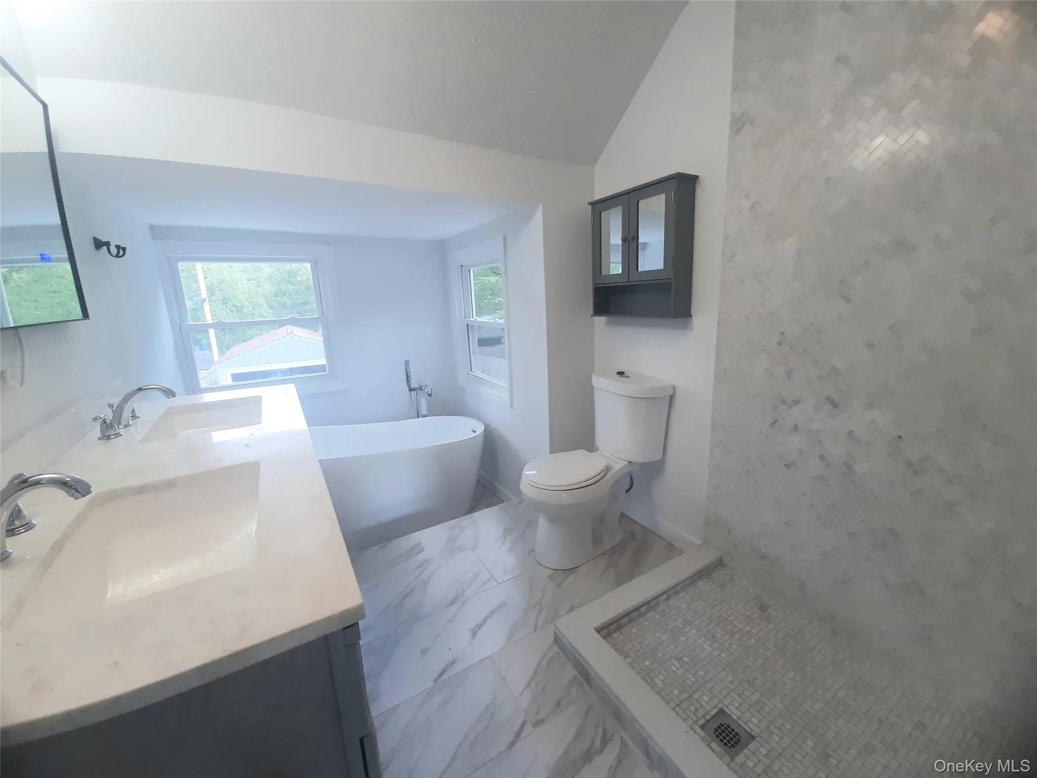 46 Old Post Road, Hyde Park, NY, 4 Bedrooms Bedrooms, 8 Rooms Rooms,3 BathroomsBathrooms,Residential,For Rent,Old Post,0,1039293 46 Old Post Road, Hyde Park, NY, 4 Bedrooms Bedrooms, 8 Rooms Rooms,3 BathroomsBathrooms,Residential,For Rent,Old Post,0,1039293