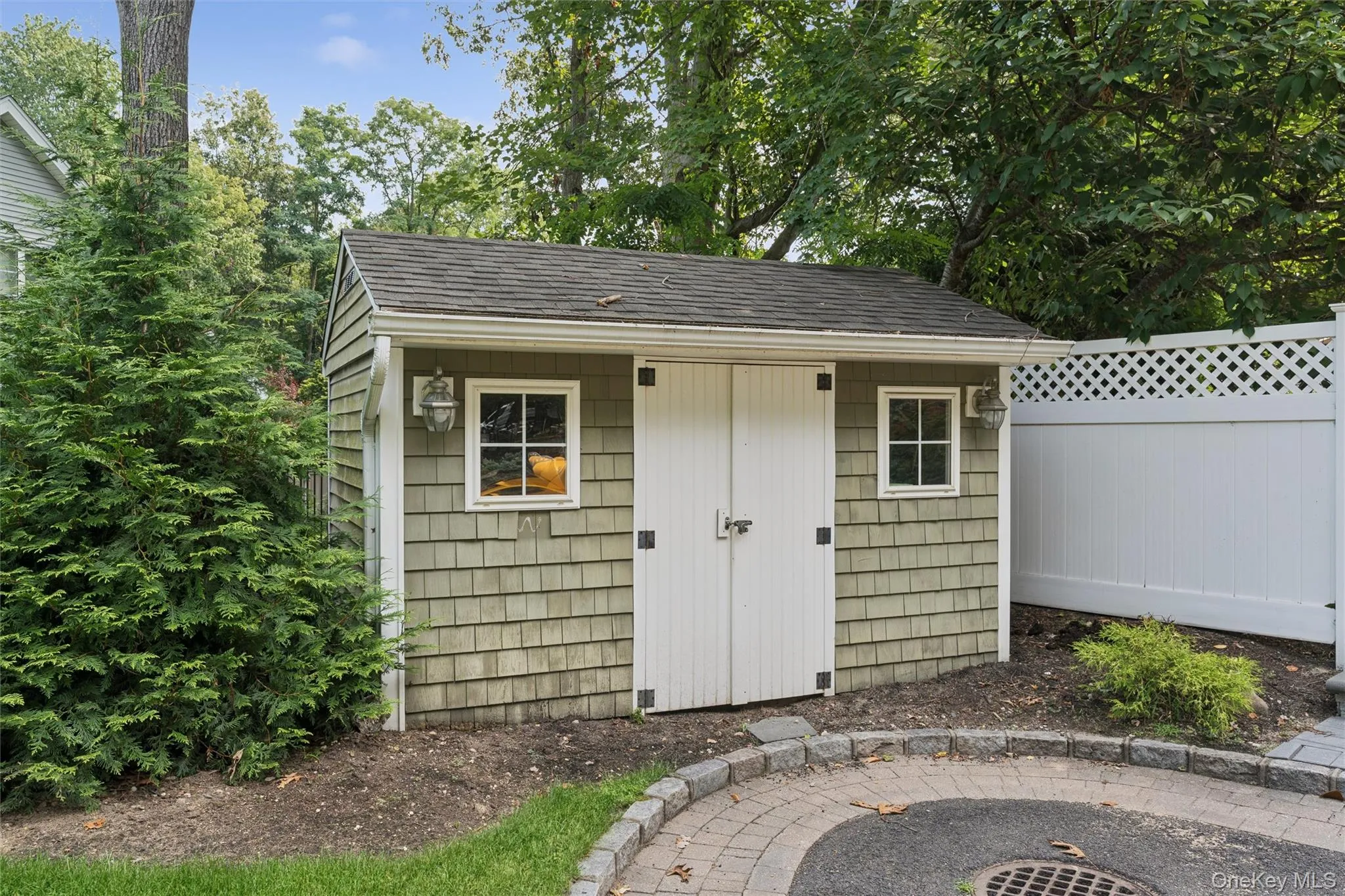 38 Riverview Terrace, Smithtown, NY, 5 Bedrooms Bedrooms, 10 Rooms Rooms,3 BathroomsBathrooms,Residential,For Rent,Riverview,0,1039294 38 Riverview Terrace, Smithtown, NY, 5 Bedrooms Bedrooms, 10 Rooms Rooms,3 BathroomsBathrooms,Residential,For Rent,Riverview,0,1039294