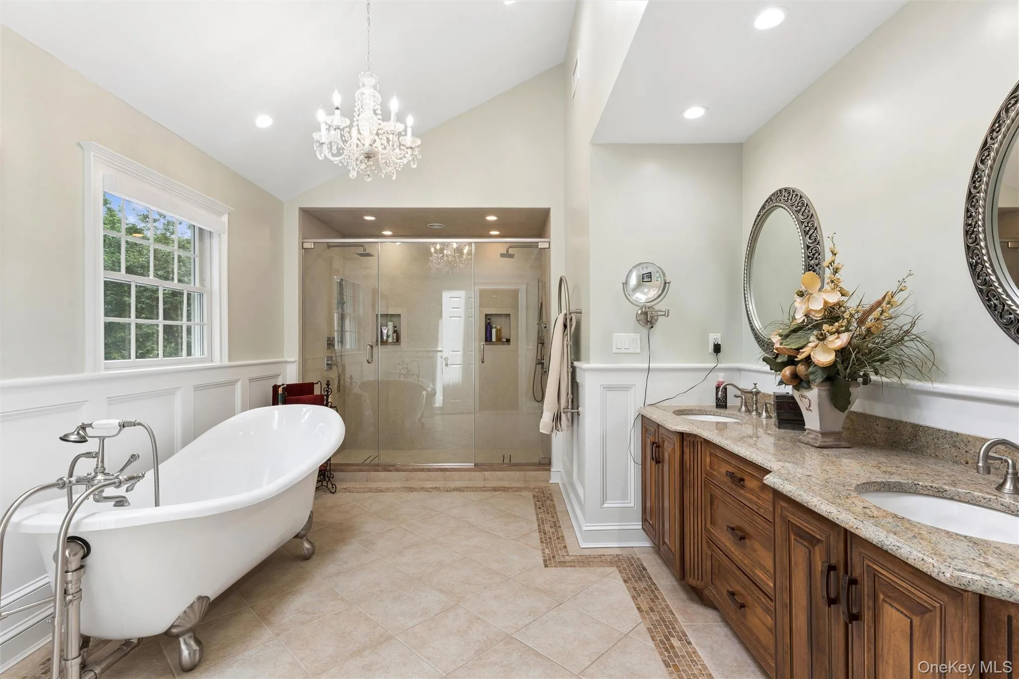 38 Riverview Terrace, Smithtown, NY, 5 Bedrooms Bedrooms, 10 Rooms Rooms,3 BathroomsBathrooms,Residential,For Rent,Riverview,0,1039294 38 Riverview Terrace, Smithtown, NY, 5 Bedrooms Bedrooms, 10 Rooms Rooms,3 BathroomsBathrooms,Residential,For Rent,Riverview,0,1039294