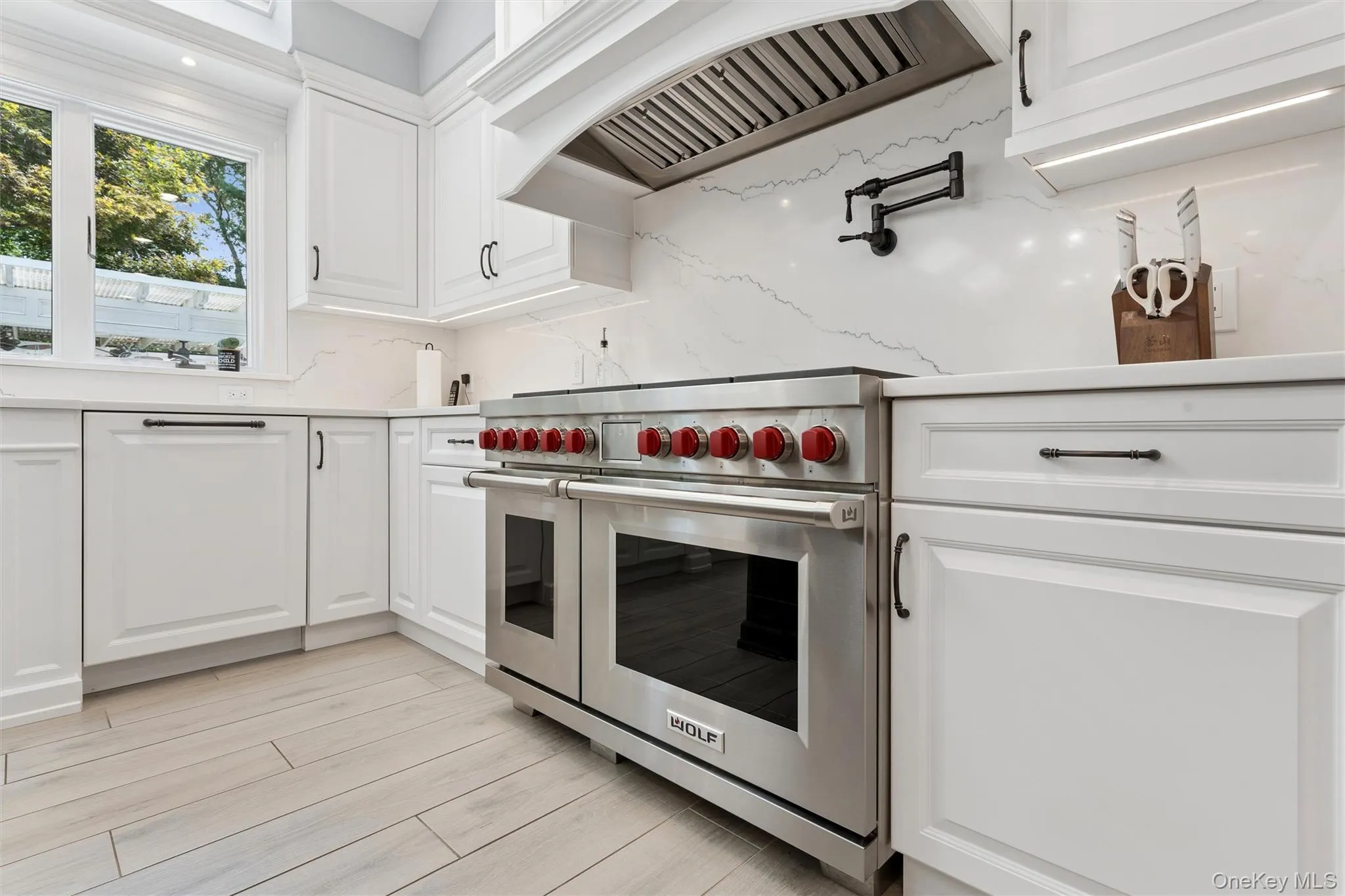 38 Riverview Terrace, Smithtown, NY, 5 Bedrooms Bedrooms, 10 Rooms Rooms,3 BathroomsBathrooms,Residential,For Rent,Riverview,0,1039294 38 Riverview Terrace, Smithtown, NY, 5 Bedrooms Bedrooms, 10 Rooms Rooms,3 BathroomsBathrooms,Residential,For Rent,Riverview,0,1039294