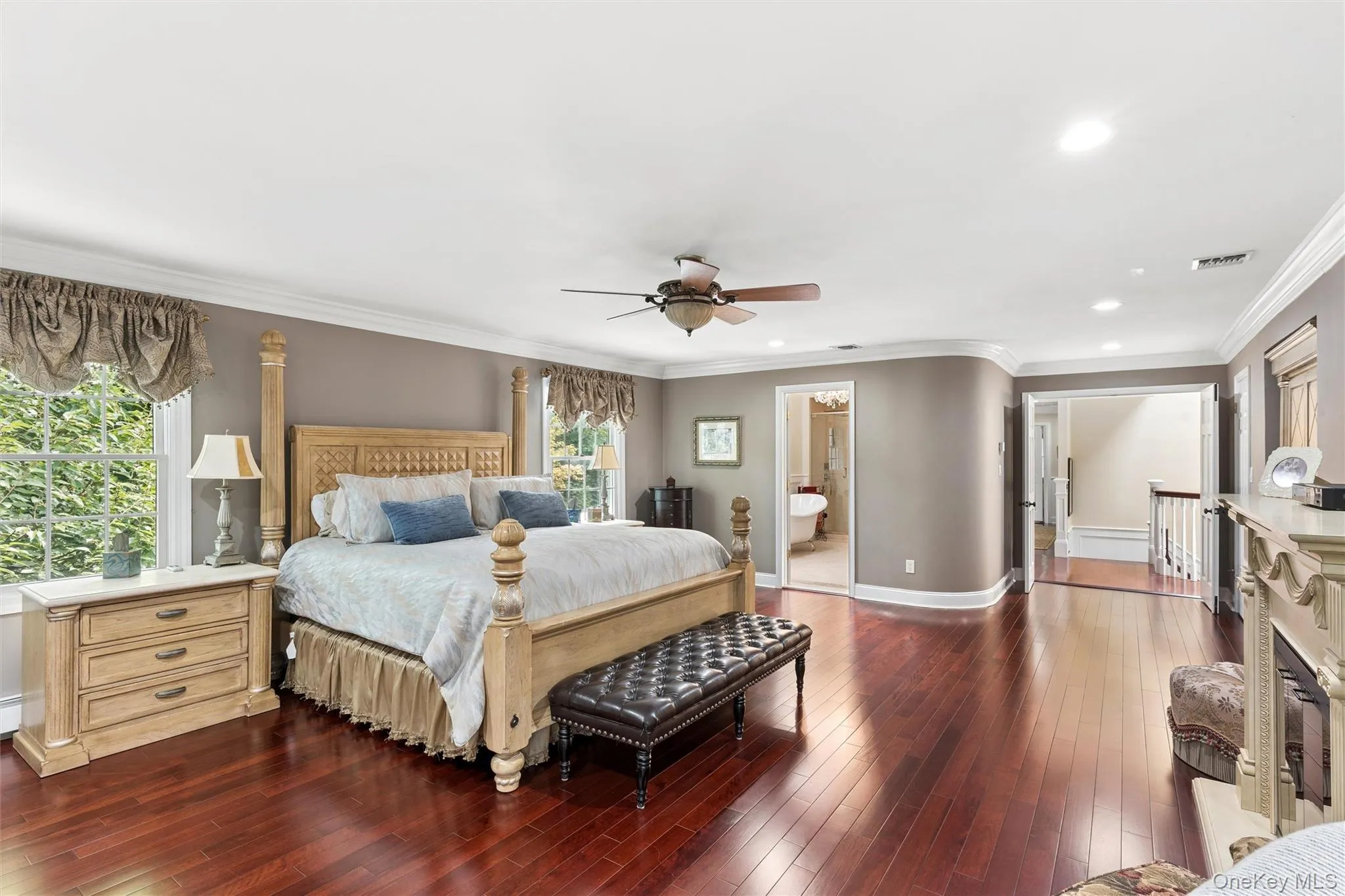 38 Riverview Terrace, Smithtown, NY, 5 Bedrooms Bedrooms, 10 Rooms Rooms,3 BathroomsBathrooms,Residential,For Rent,Riverview,0,1039294 38 Riverview Terrace, Smithtown, NY, 5 Bedrooms Bedrooms, 10 Rooms Rooms,3 BathroomsBathrooms,Residential,For Rent,Riverview,0,1039294