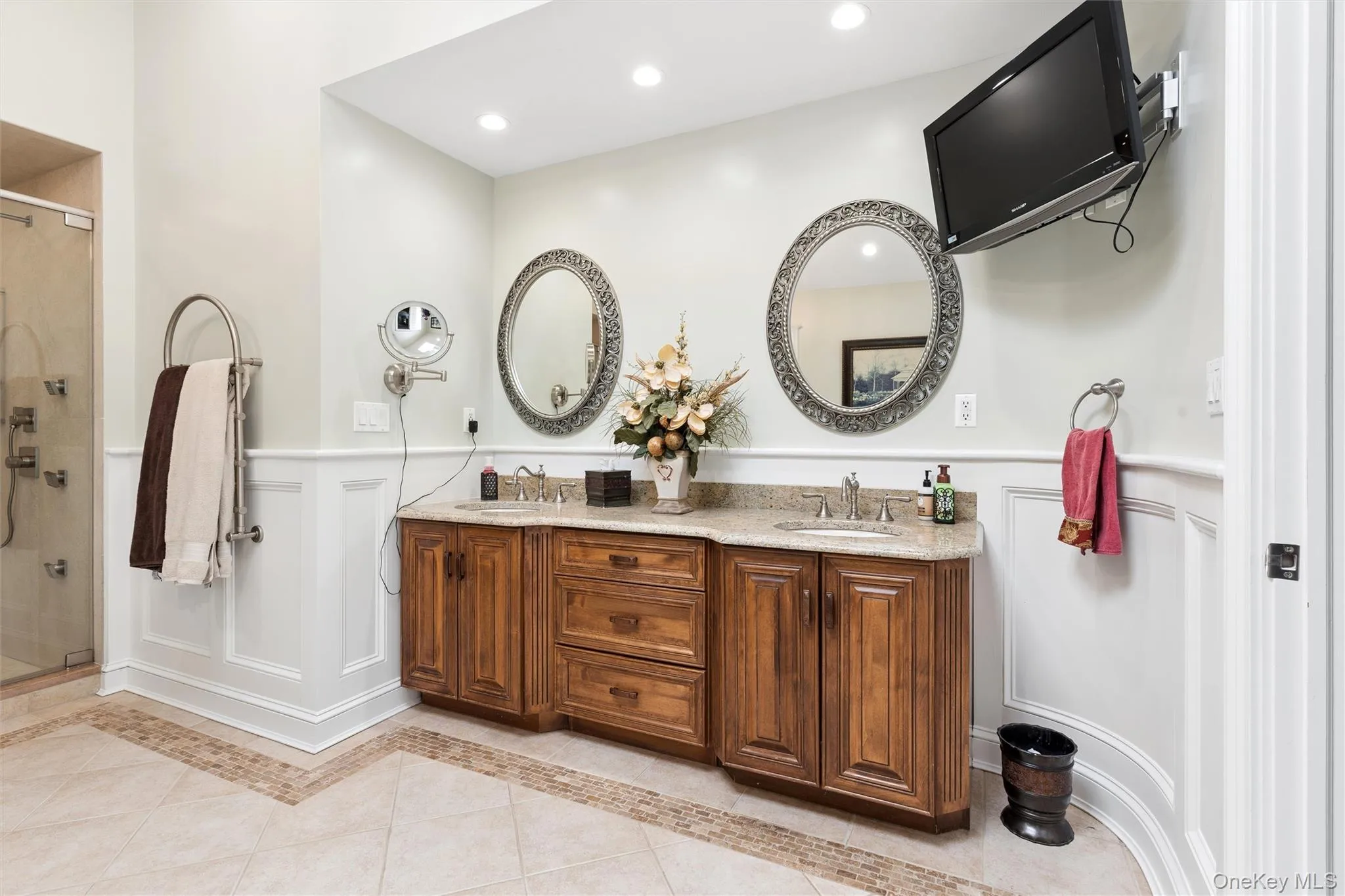 38 Riverview Terrace, Smithtown, NY, 5 Bedrooms Bedrooms, 10 Rooms Rooms,3 BathroomsBathrooms,Residential,For Rent,Riverview,0,1039294 38 Riverview Terrace, Smithtown, NY, 5 Bedrooms Bedrooms, 10 Rooms Rooms,3 BathroomsBathrooms,Residential,For Rent,Riverview,0,1039294