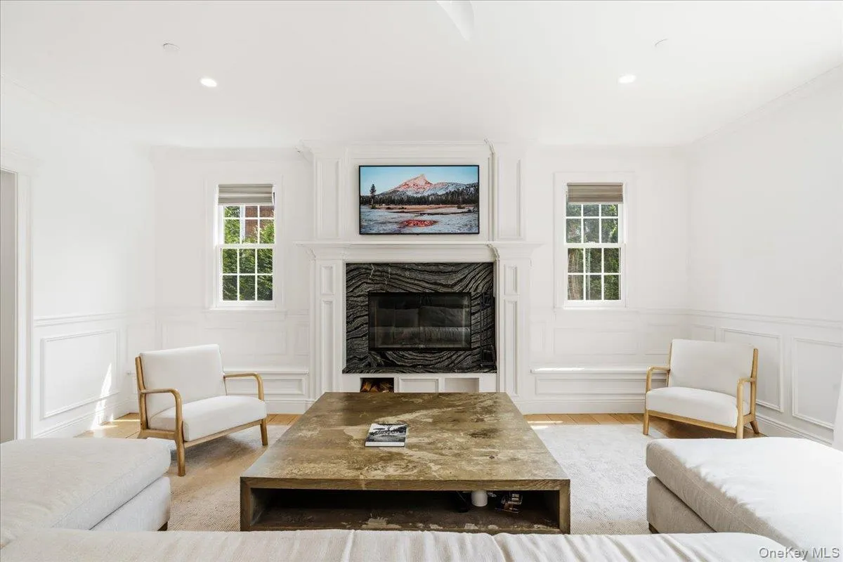 198 Kensington Road, Hempstead, NY, 5 Bedrooms Bedrooms, 12 Rooms Rooms,4 BathroomsBathrooms,Residential Lease,For Rent,Kensington,0,1039295 198 Kensington Road, Hempstead, NY, 5 Bedrooms Bedrooms, 12 Rooms Rooms,4 BathroomsBathrooms,Residential Lease,For Rent,Kensington,0,1039295