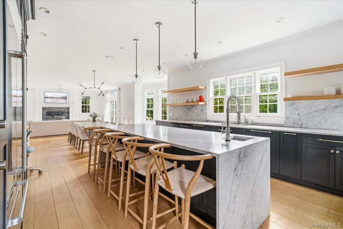 198 Kensington Road, Hempstead, NY, 5 Bedrooms Bedrooms, 12 Rooms Rooms,4 BathroomsBathrooms,Residential Lease,For Rent,Kensington,0,1039295 198 Kensington Road, Hempstead, NY, 5 Bedrooms Bedrooms, 12 Rooms Rooms,4 BathroomsBathrooms,Residential Lease,For Rent,Kensington,0,1039295
