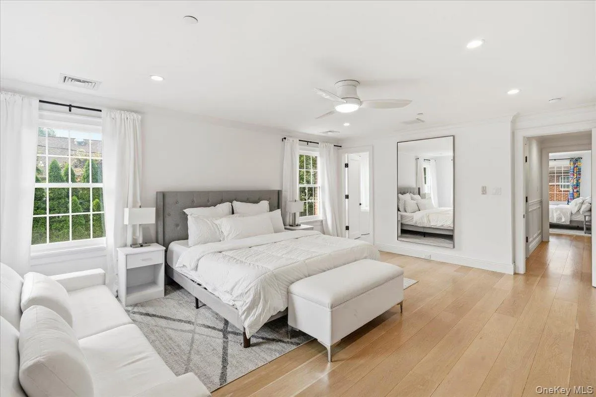 198 Kensington Road, Hempstead, NY, 5 Bedrooms Bedrooms, 12 Rooms Rooms,4 BathroomsBathrooms,Residential Lease,For Rent,Kensington,0,1039295 198 Kensington Road, Hempstead, NY, 5 Bedrooms Bedrooms, 12 Rooms Rooms,4 BathroomsBathrooms,Residential Lease,For Rent,Kensington,0,1039295