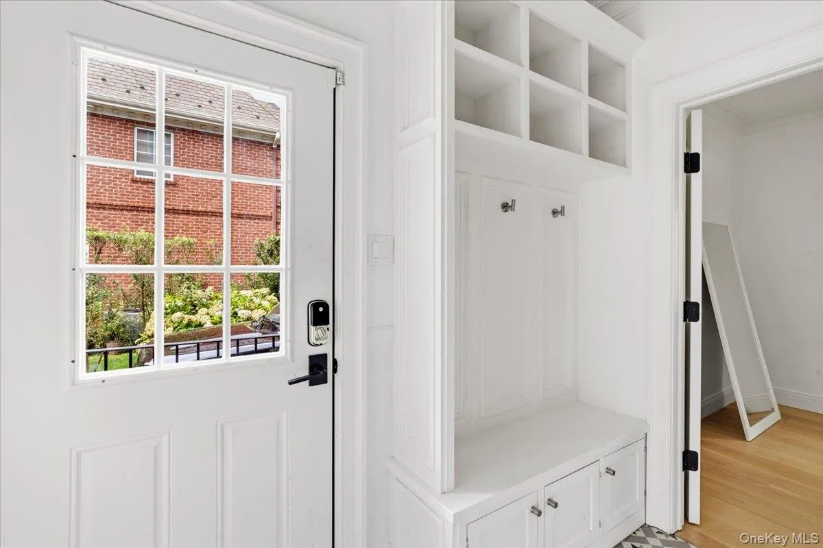198 Kensington Road, Hempstead, NY, 5 Bedrooms Bedrooms, 12 Rooms Rooms,4 BathroomsBathrooms,Residential Lease,For Rent,Kensington,0,1039295 198 Kensington Road, Hempstead, NY, 5 Bedrooms Bedrooms, 12 Rooms Rooms,4 BathroomsBathrooms,Residential Lease,For Rent,Kensington,0,1039295