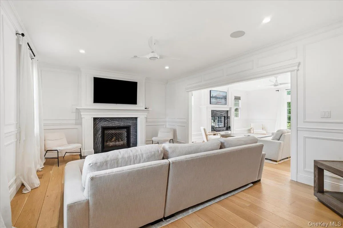 198 Kensington Road, Hempstead, NY, 5 Bedrooms Bedrooms, 12 Rooms Rooms,4 BathroomsBathrooms,Residential Lease,For Rent,Kensington,0,1039295 198 Kensington Road, Hempstead, NY, 5 Bedrooms Bedrooms, 12 Rooms Rooms,4 BathroomsBathrooms,Residential Lease,For Rent,Kensington,0,1039295