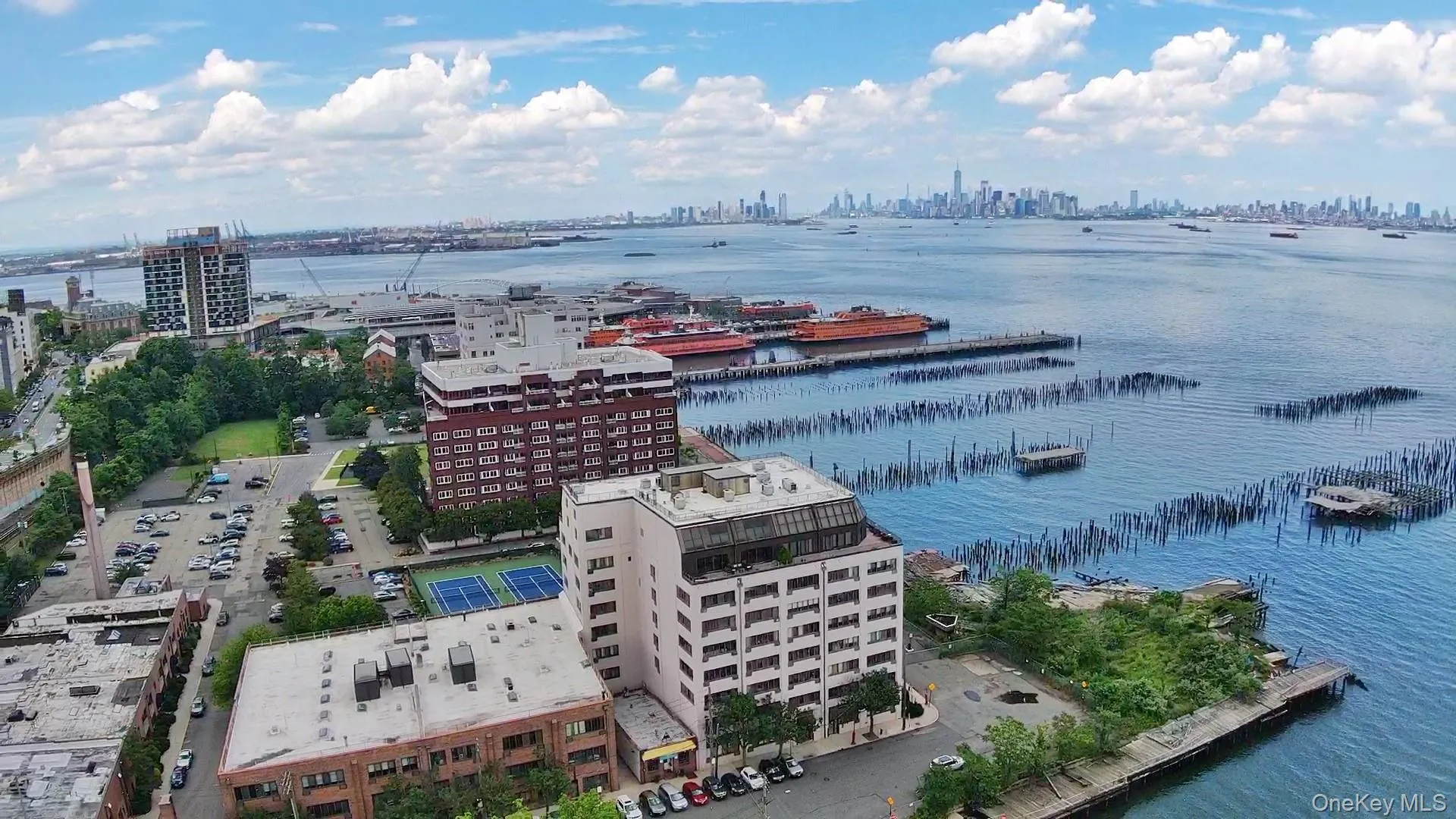 10 Bay Street Landing, New York, NY, 1 Bedroom Bedrooms, 2 Rooms Rooms,1 BathroomBathrooms,Residential,For Rent,Bay Street Landing,0,1039299 10 Bay Street Landing, New York, NY, 1 Bedroom Bedrooms, 2 Rooms Rooms,1 BathroomBathrooms,Residential,For Rent,Bay Street Landing,0,1039299