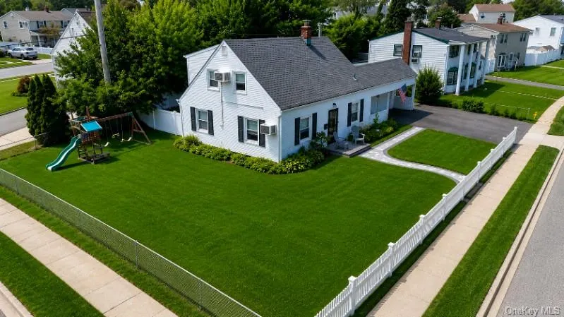126 Cotton Lane, Hempstead, NY, 4 Bedrooms Bedrooms, 8 Rooms Rooms,1 BathroomBathrooms,Residential,For Rent,Cotton,0,1039300 126 Cotton Lane, Hempstead, NY, 4 Bedrooms Bedrooms, 8 Rooms Rooms,1 BathroomBathrooms,Residential,For Rent,Cotton,0,1039300