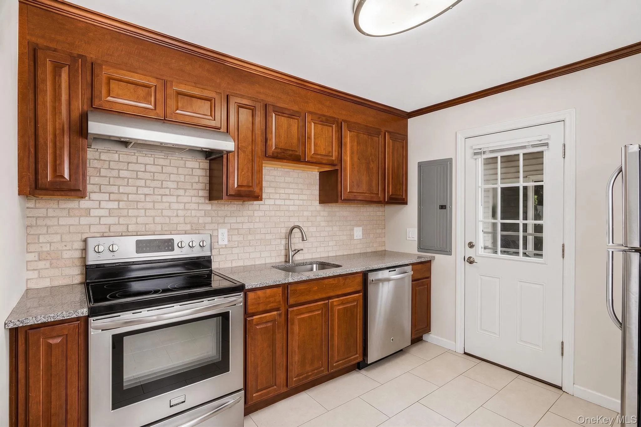 126 Cotton Lane, Hempstead, NY, 4 Bedrooms Bedrooms, 8 Rooms Rooms,1 BathroomBathrooms,Residential,For Rent,Cotton,0,1039300 126 Cotton Lane, Hempstead, NY, 4 Bedrooms Bedrooms, 8 Rooms Rooms,1 BathroomBathrooms,Residential,For Rent,Cotton,0,1039300
