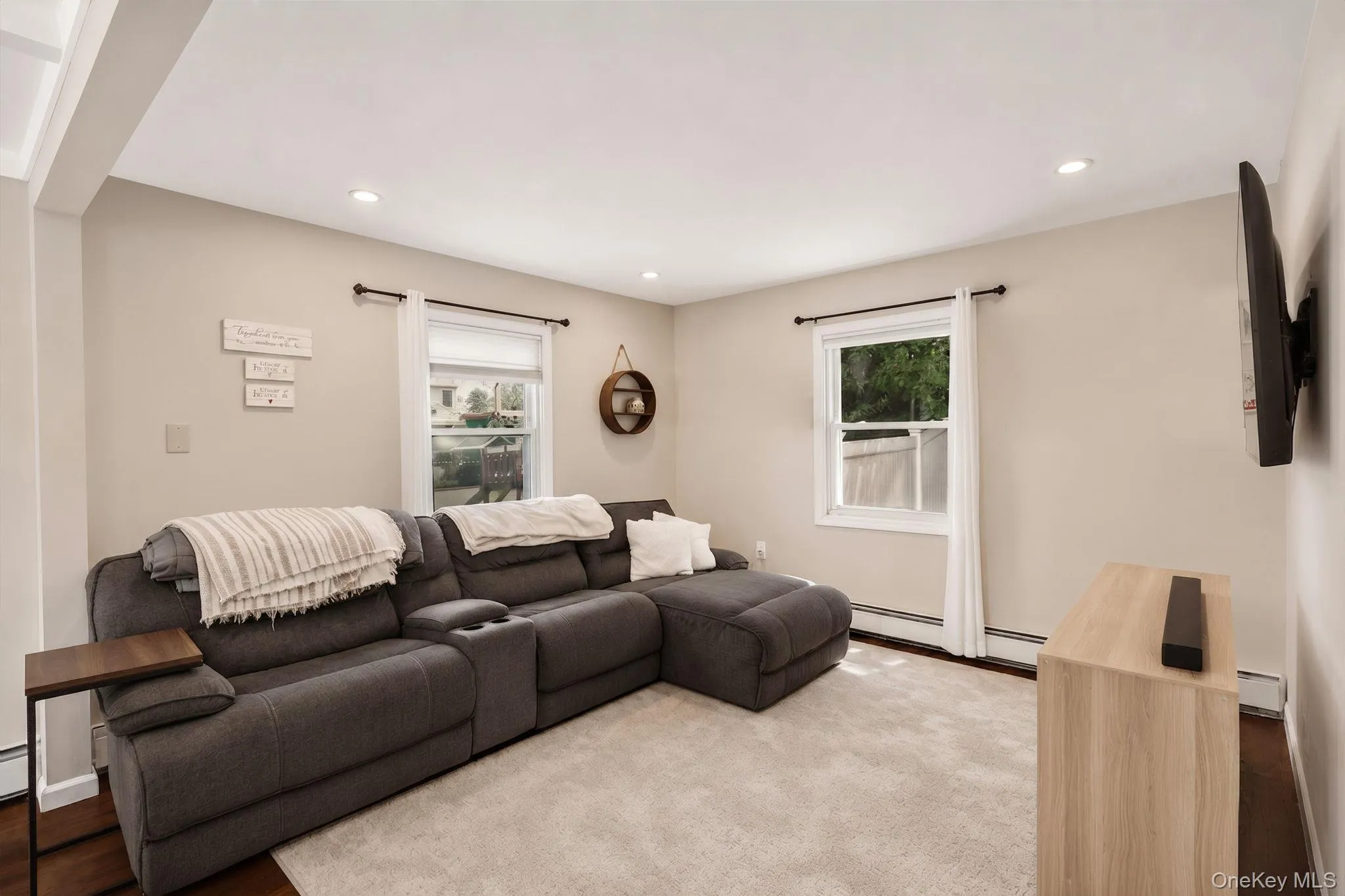 126 Cotton Lane, Hempstead, NY, 4 Bedrooms Bedrooms, 8 Rooms Rooms,1 BathroomBathrooms,Residential,For Rent,Cotton,0,1039300 126 Cotton Lane, Hempstead, NY, 4 Bedrooms Bedrooms, 8 Rooms Rooms,1 BathroomBathrooms,Residential,For Rent,Cotton,0,1039300