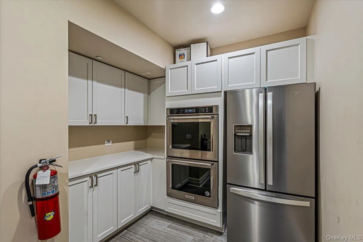 Building 6 Clubroom Kitchen Building 6 Clubroom Kitchen