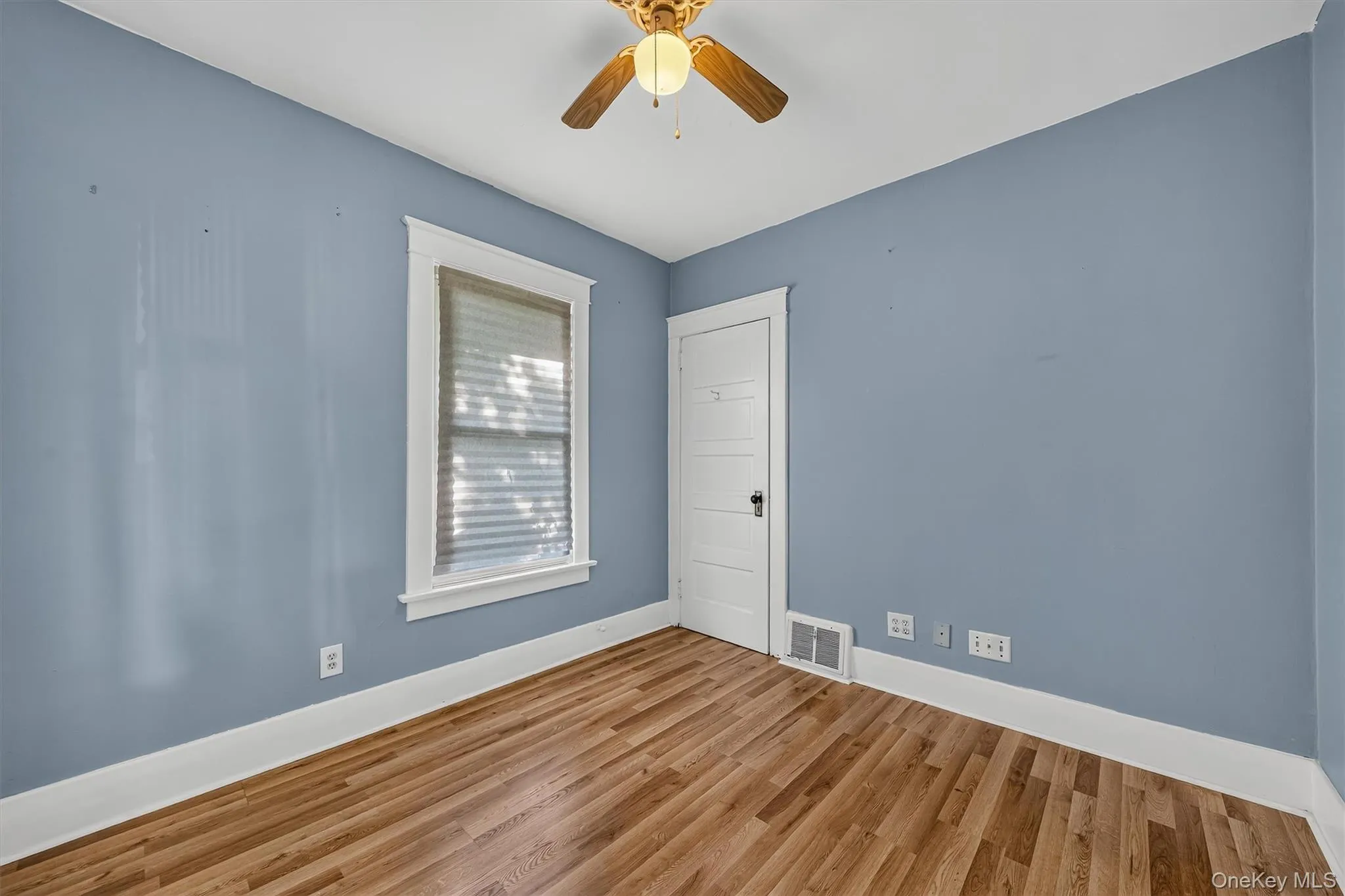 61 Main Street, Minisink, NY, 3 Bedrooms Bedrooms, 6 Rooms Rooms,1 BathroomBathrooms,Residential,For Rent,Main,0,1039303 61 Main Street, Minisink, NY, 3 Bedrooms Bedrooms, 6 Rooms Rooms,1 BathroomBathrooms,Residential,For Rent,Main,0,1039303
