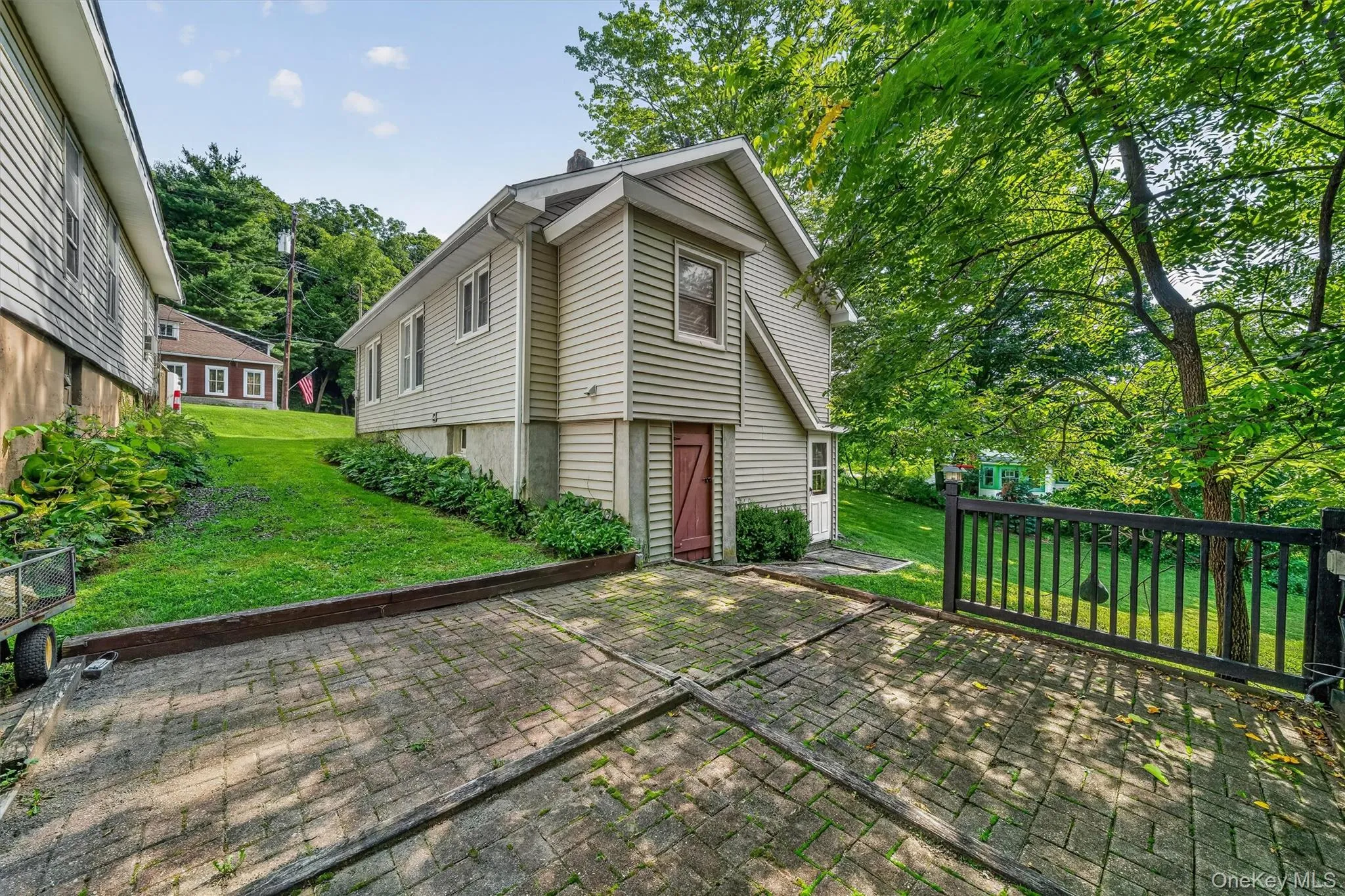 61 Main Street, Minisink, NY, 3 Bedrooms Bedrooms, 6 Rooms Rooms,1 BathroomBathrooms,Residential,For Rent,Main,0,1039303 61 Main Street, Minisink, NY, 3 Bedrooms Bedrooms, 6 Rooms Rooms,1 BathroomBathrooms,Residential,For Rent,Main,0,1039303