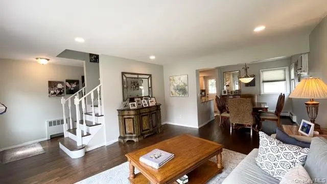 860 Helene Street, Hempstead, NY, 4 Bedrooms Bedrooms, 8 Rooms Rooms,2 BathroomsBathrooms,Residential,For Rent,Helene,0,1039304 860 Helene Street, Hempstead, NY, 4 Bedrooms Bedrooms, 8 Rooms Rooms,2 BathroomsBathrooms,Residential,For Rent,Helene,0,1039304