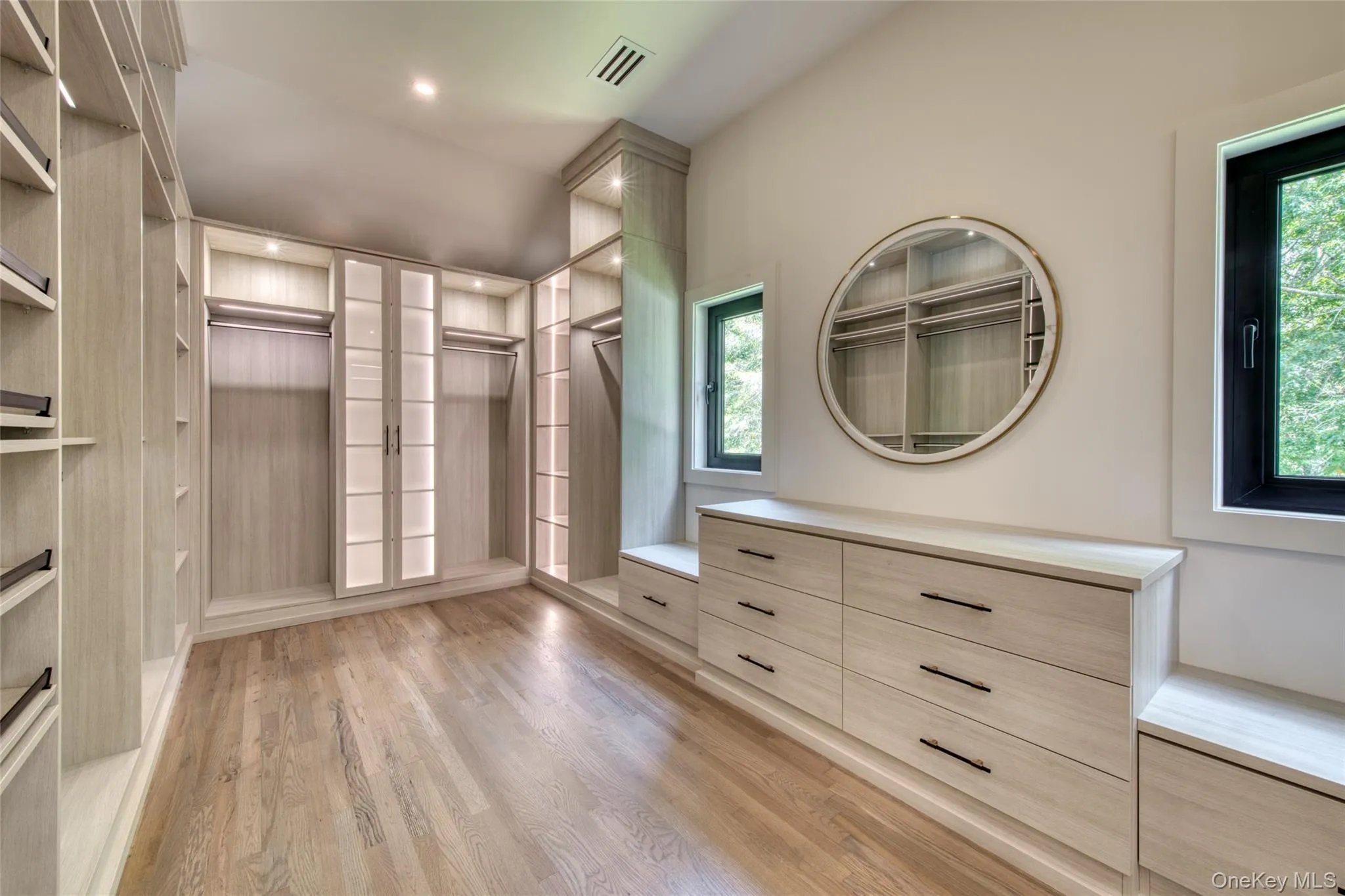 560 Little Noyac Path, Southampton, NY, 8 Bedrooms Bedrooms, 15 Rooms Rooms,9 BathroomsBathrooms,Residential,For Rent,Little Noyac,0,1039305 560 Little Noyac Path, Southampton, NY, 8 Bedrooms Bedrooms, 15 Rooms Rooms,9 BathroomsBathrooms,Residential,For Rent,Little Noyac,0,1039305