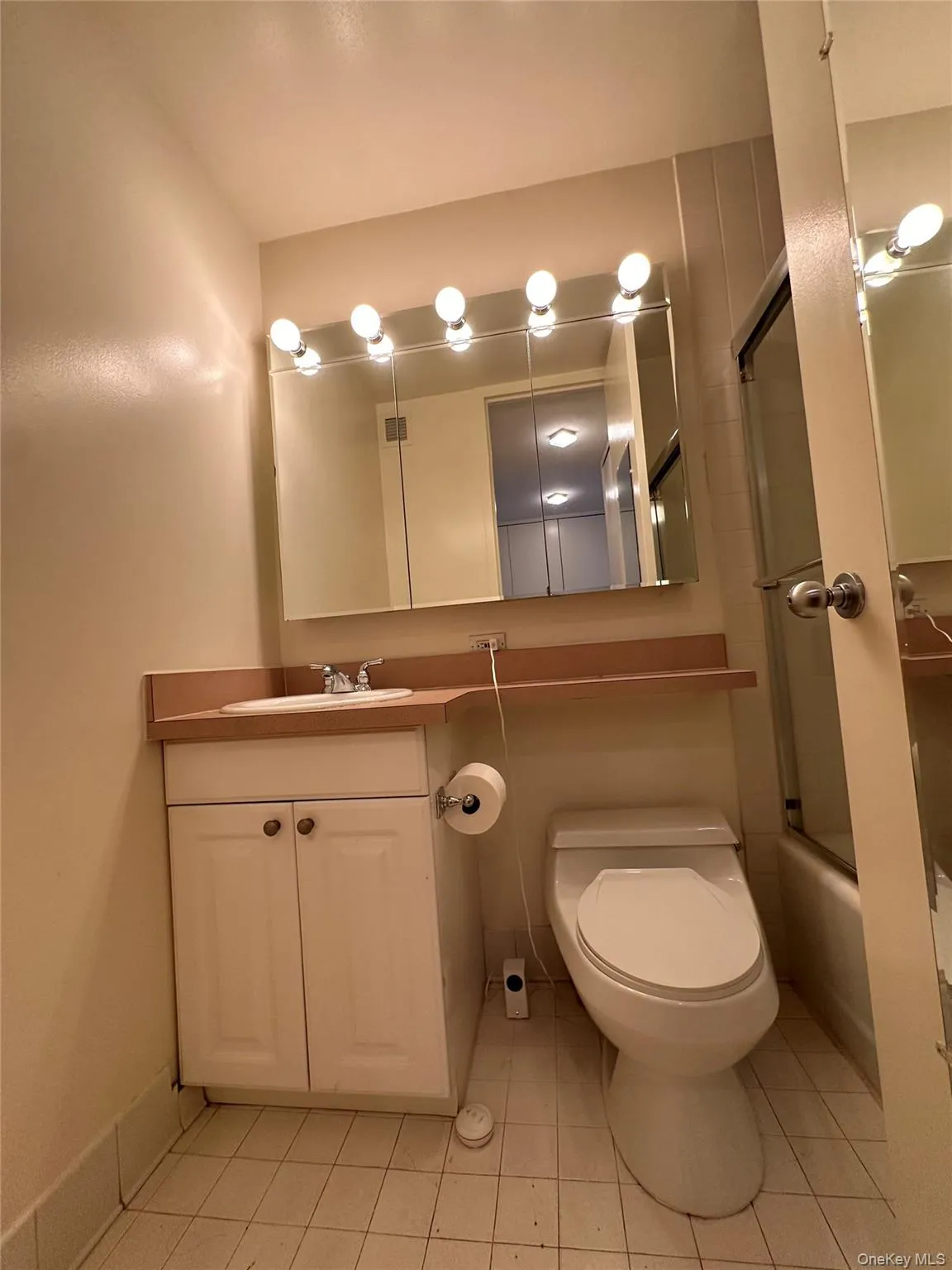 1 Irving Place, New York, NY, 2 Rooms Rooms,1 BathroomBathrooms,Residential,For Rent,Irving,0,1039311 1 Irving Place, New York, NY, 2 Rooms Rooms,1 BathroomBathrooms,Residential,For Rent,Irving,0,1039311