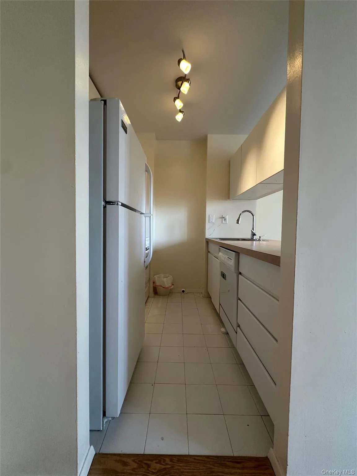 1 Irving Place, New York, NY, 2 Rooms Rooms,1 BathroomBathrooms,Residential,For Rent,Irving,0,1039311 1 Irving Place, New York, NY, 2 Rooms Rooms,1 BathroomBathrooms,Residential,For Rent,Irving,0,1039311