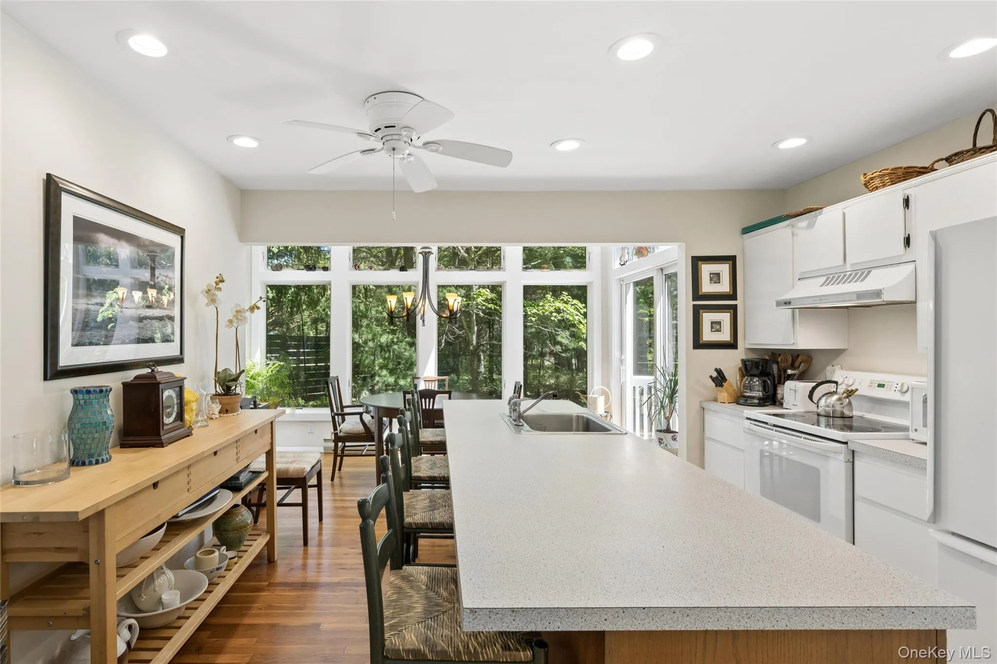 640 Hands Creek Road, East Hampton, NY, 3 Bedrooms Bedrooms, 6 Rooms Rooms,3 BathroomsBathrooms,Residential,For Rent,Hands Creek Road,0,1039312 640 Hands Creek Road, East Hampton, NY, 3 Bedrooms Bedrooms, 6 Rooms Rooms,3 BathroomsBathrooms,Residential,For Rent,Hands Creek Road,0,1039312