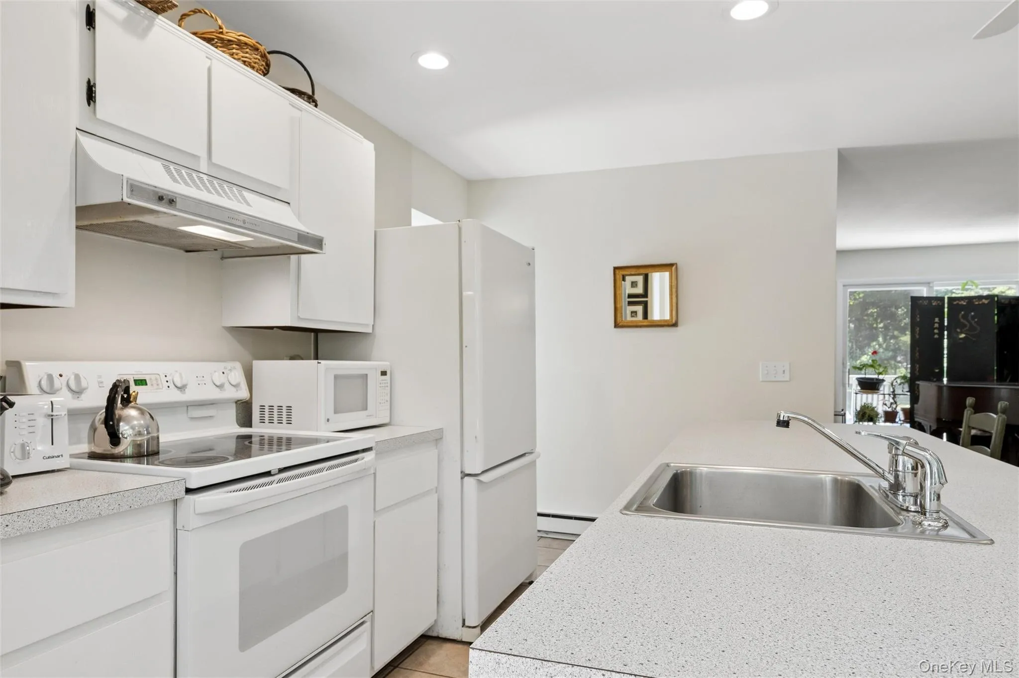 640 Hands Creek Road, East Hampton, NY, 3 Bedrooms Bedrooms, 6 Rooms Rooms,3 BathroomsBathrooms,Residential,For Rent,Hands Creek Road,0,1039312 640 Hands Creek Road, East Hampton, NY, 3 Bedrooms Bedrooms, 6 Rooms Rooms,3 BathroomsBathrooms,Residential,For Rent,Hands Creek Road,0,1039312