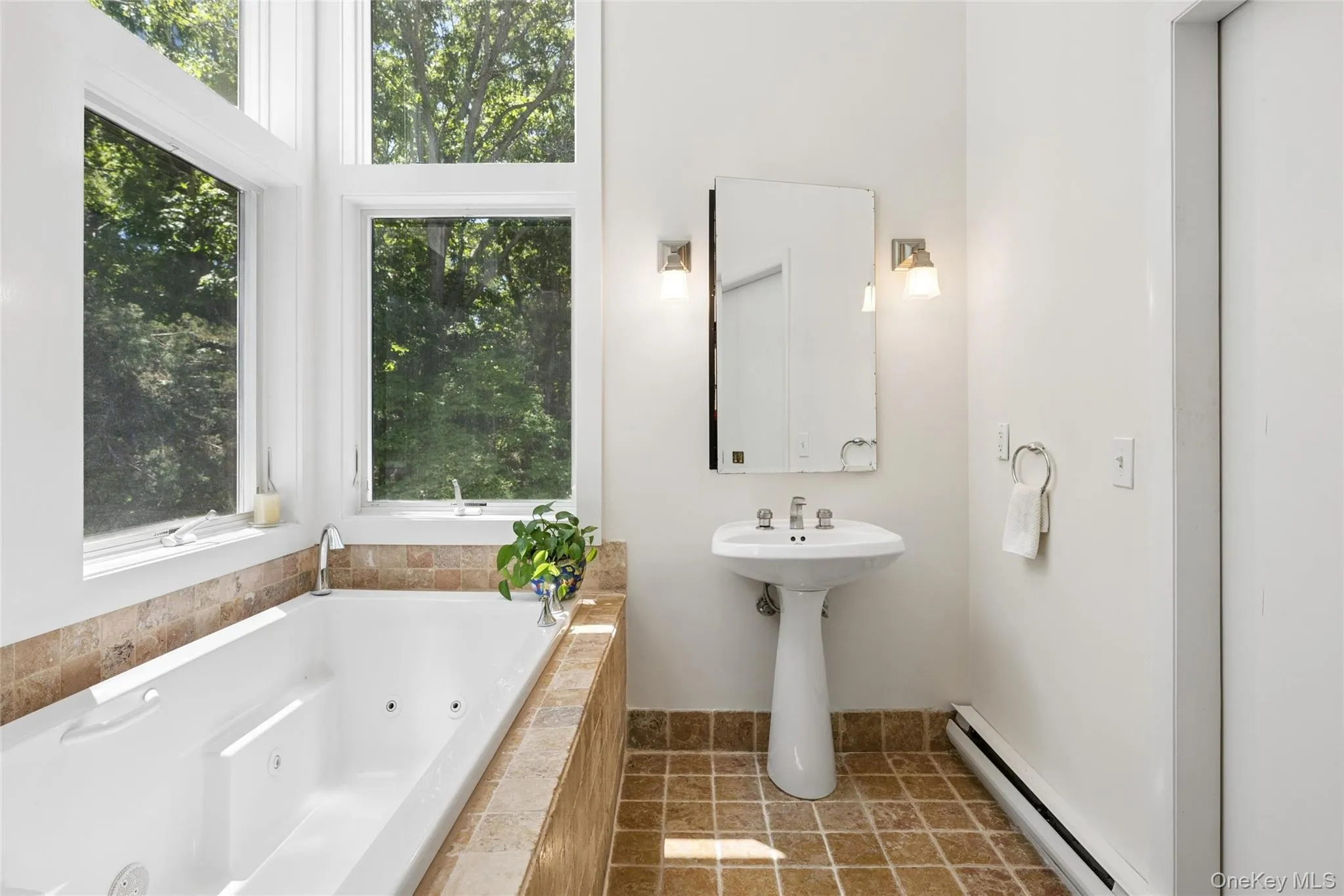 640 Hands Creek Road, East Hampton, NY, 3 Bedrooms Bedrooms, 6 Rooms Rooms,3 BathroomsBathrooms,Residential,For Rent,Hands Creek Road,0,1039312 640 Hands Creek Road, East Hampton, NY, 3 Bedrooms Bedrooms, 6 Rooms Rooms,3 BathroomsBathrooms,Residential,For Rent,Hands Creek Road,0,1039312