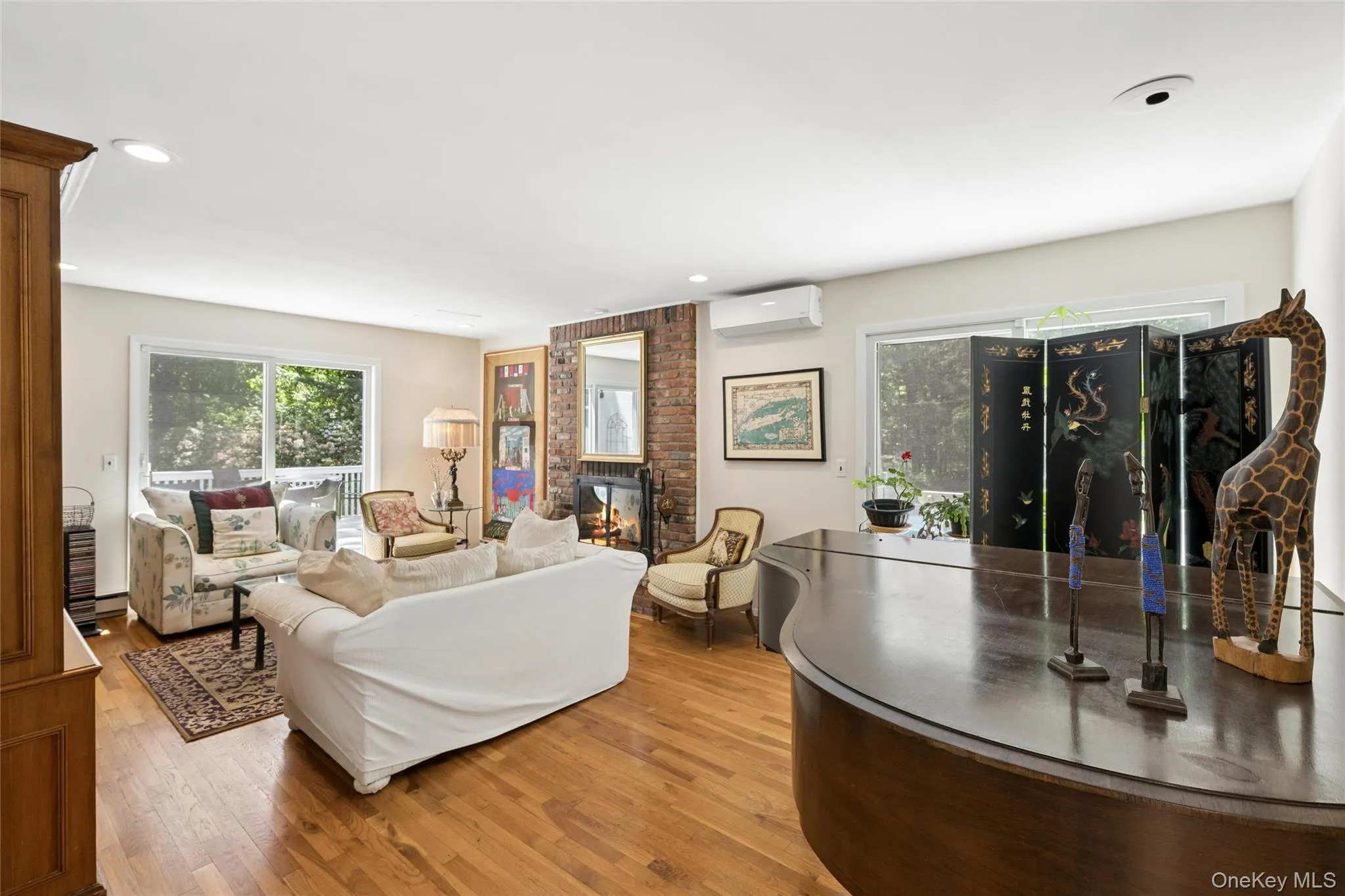 640 Hands Creek Road, East Hampton, NY, 3 Bedrooms Bedrooms, 6 Rooms Rooms,3 BathroomsBathrooms,Residential,For Rent,Hands Creek Road,0,1039312 640 Hands Creek Road, East Hampton, NY, 3 Bedrooms Bedrooms, 6 Rooms Rooms,3 BathroomsBathrooms,Residential,For Rent,Hands Creek Road,0,1039312