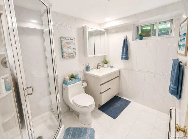 6 Flushing Street, Brookhaven, NY, 3 Bedrooms Bedrooms, 6 Rooms Rooms,2 BathroomsBathrooms,Residential,For Rent,Flushing,0,1039313 6 Flushing Street, Brookhaven, NY, 3 Bedrooms Bedrooms, 6 Rooms Rooms,2 BathroomsBathrooms,Residential,For Rent,Flushing,0,1039313