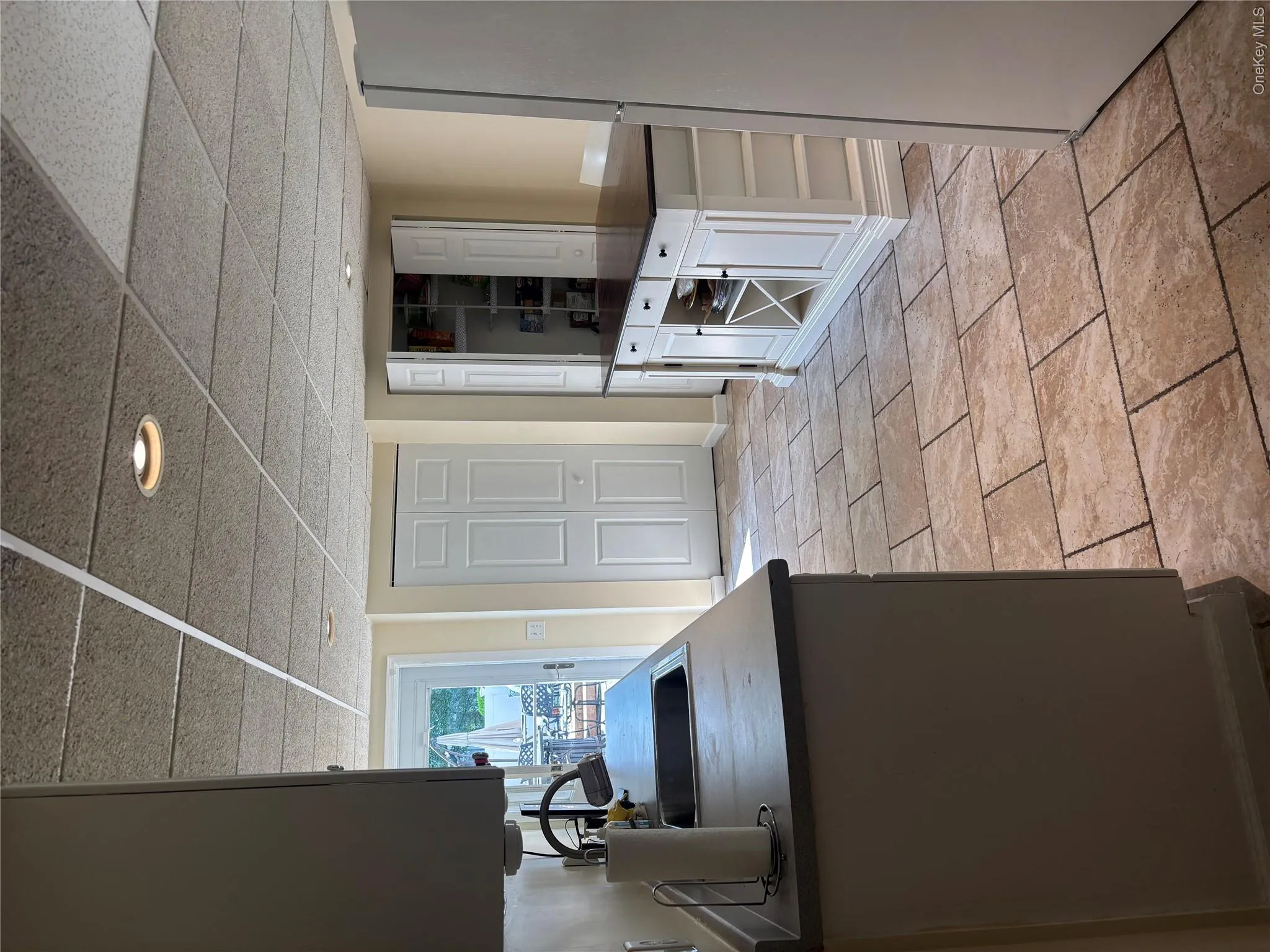 275 Evergreen Avenue, Huntington, NY, 2 Bedrooms Bedrooms, 4 Rooms Rooms,1 BathroomBathrooms,Residential Lease,For Rent,Evergreen,0,1039315 275 Evergreen Avenue, Huntington, NY, 2 Bedrooms Bedrooms, 4 Rooms Rooms,1 BathroomBathrooms,Residential Lease,For Rent,Evergreen,0,1039315