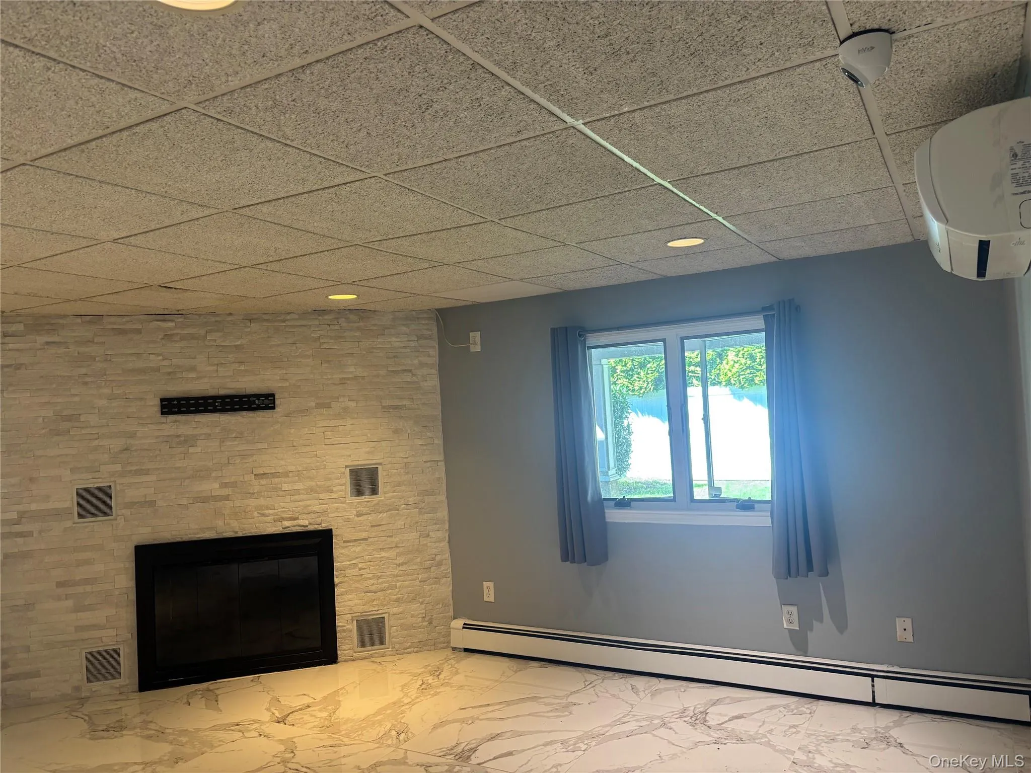 275 Evergreen Avenue, Huntington, NY, 2 Bedrooms Bedrooms, 4 Rooms Rooms,1 BathroomBathrooms,Residential Lease,For Rent,Evergreen,0,1039315 275 Evergreen Avenue, Huntington, NY, 2 Bedrooms Bedrooms, 4 Rooms Rooms,1 BathroomBathrooms,Residential Lease,For Rent,Evergreen,0,1039315