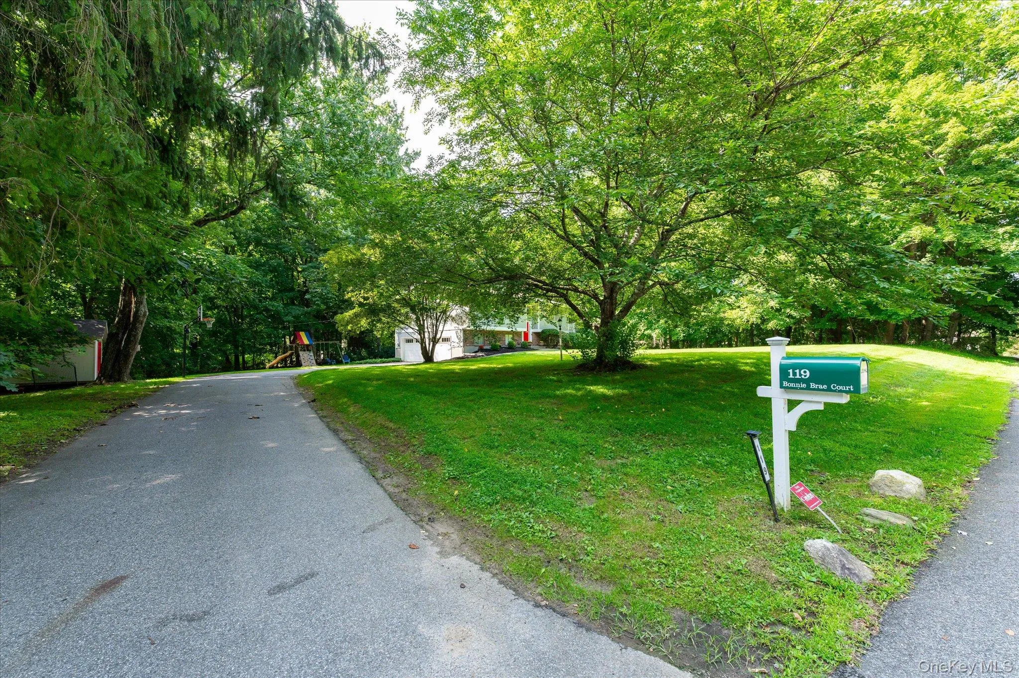119 Bonnie Brae Court, Somers, NY, 3 Bedrooms Bedrooms, 8 Rooms Rooms,2 BathroomsBathrooms,Residential,For Rent,Bonnie Brae,0,1039317 119 Bonnie Brae Court, Somers, NY, 3 Bedrooms Bedrooms, 8 Rooms Rooms,2 BathroomsBathrooms,Residential,For Rent,Bonnie Brae,0,1039317