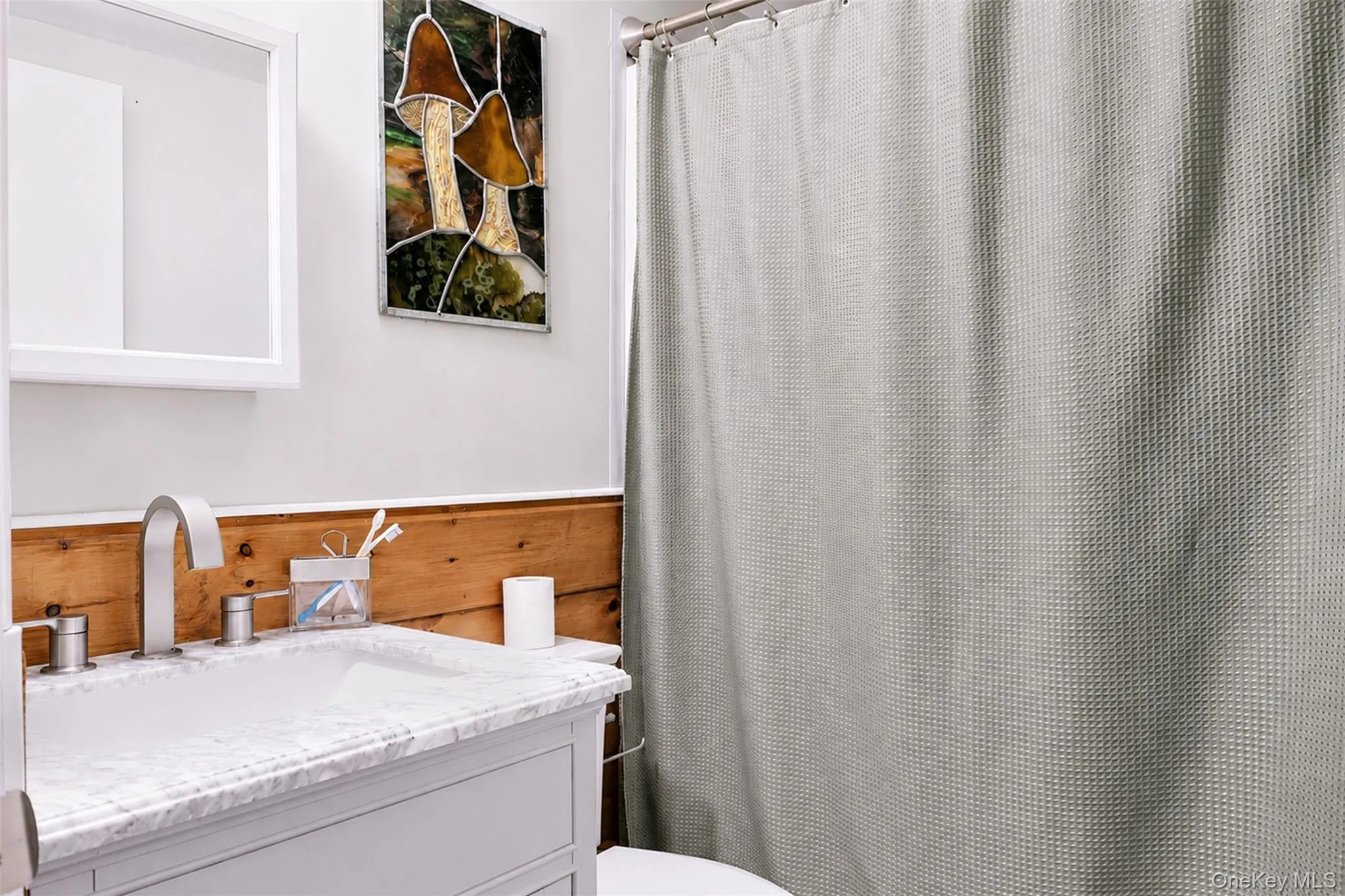 6 Howells Point Road, Brookhaven, NY, 3 Bedrooms Bedrooms, 7 Rooms Rooms,3 BathroomsBathrooms,Residential,For Rent,Howells Point,0,1039319 6 Howells Point Road, Brookhaven, NY, 3 Bedrooms Bedrooms, 7 Rooms Rooms,3 BathroomsBathrooms,Residential,For Rent,Howells Point,0,1039319
