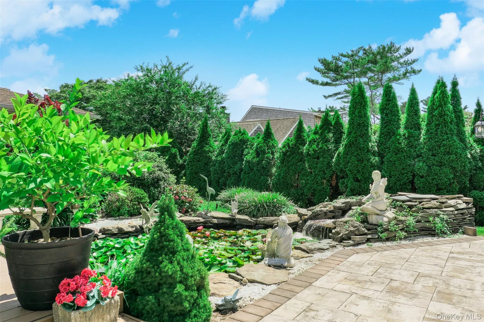 6 Howells Point Road, Brookhaven, NY, 3 Bedrooms Bedrooms, 7 Rooms Rooms,3 BathroomsBathrooms,Residential,For Rent,Howells Point,0,1039319 6 Howells Point Road, Brookhaven, NY, 3 Bedrooms Bedrooms, 7 Rooms Rooms,3 BathroomsBathrooms,Residential,For Rent,Howells Point,0,1039319