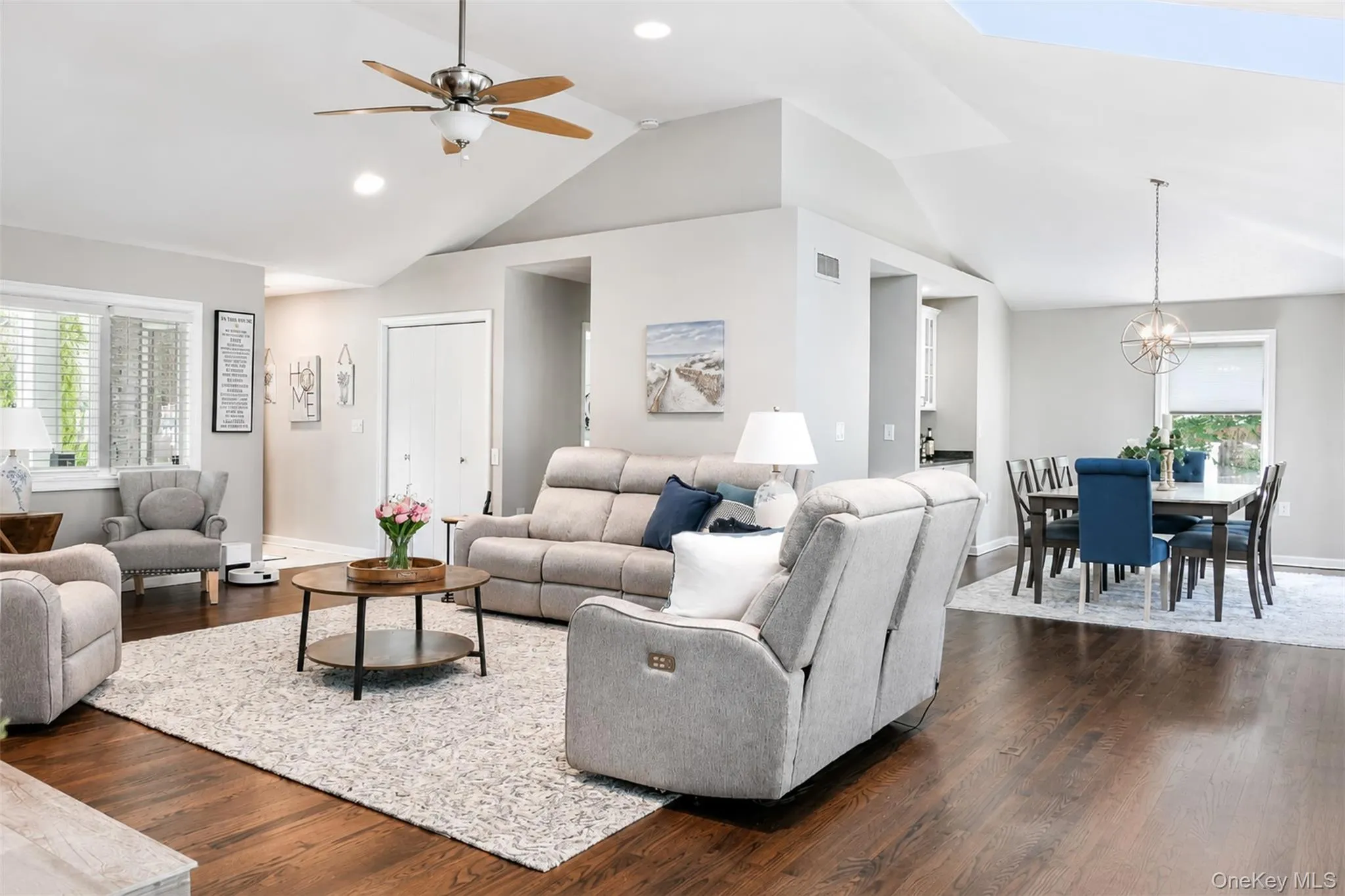 6 Howells Point Road, Brookhaven, NY, 3 Bedrooms Bedrooms, 7 Rooms Rooms,3 BathroomsBathrooms,Residential,For Rent,Howells Point,0,1039319 6 Howells Point Road, Brookhaven, NY, 3 Bedrooms Bedrooms, 7 Rooms Rooms,3 BathroomsBathrooms,Residential,For Rent,Howells Point,0,1039319