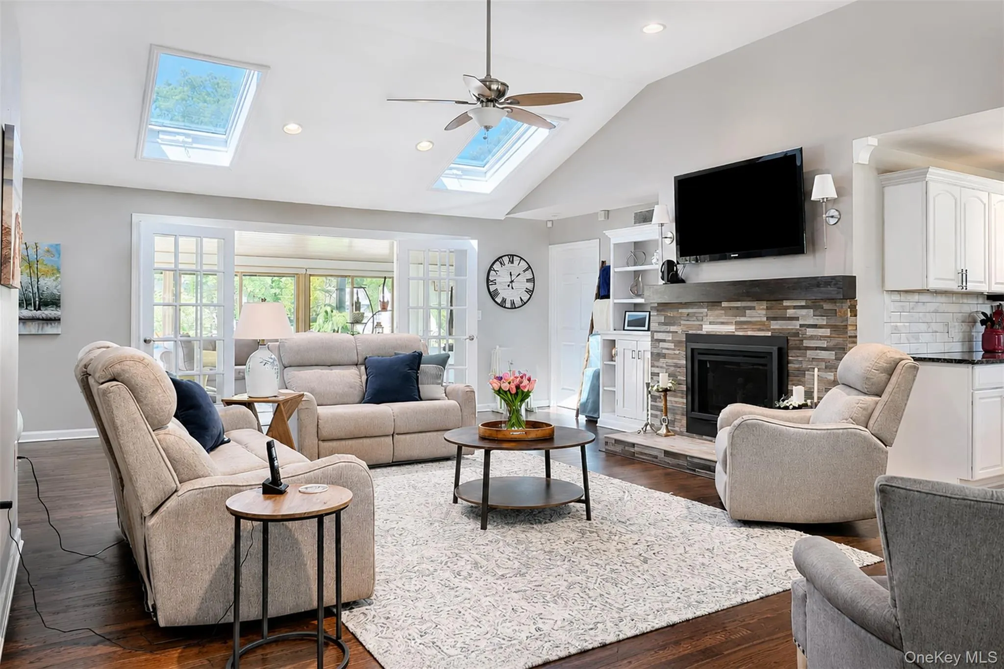 6 Howells Point Road, Brookhaven, NY, 3 Bedrooms Bedrooms, 7 Rooms Rooms,3 BathroomsBathrooms,Residential,For Rent,Howells Point,0,1039319 6 Howells Point Road, Brookhaven, NY, 3 Bedrooms Bedrooms, 7 Rooms Rooms,3 BathroomsBathrooms,Residential,For Rent,Howells Point,0,1039319