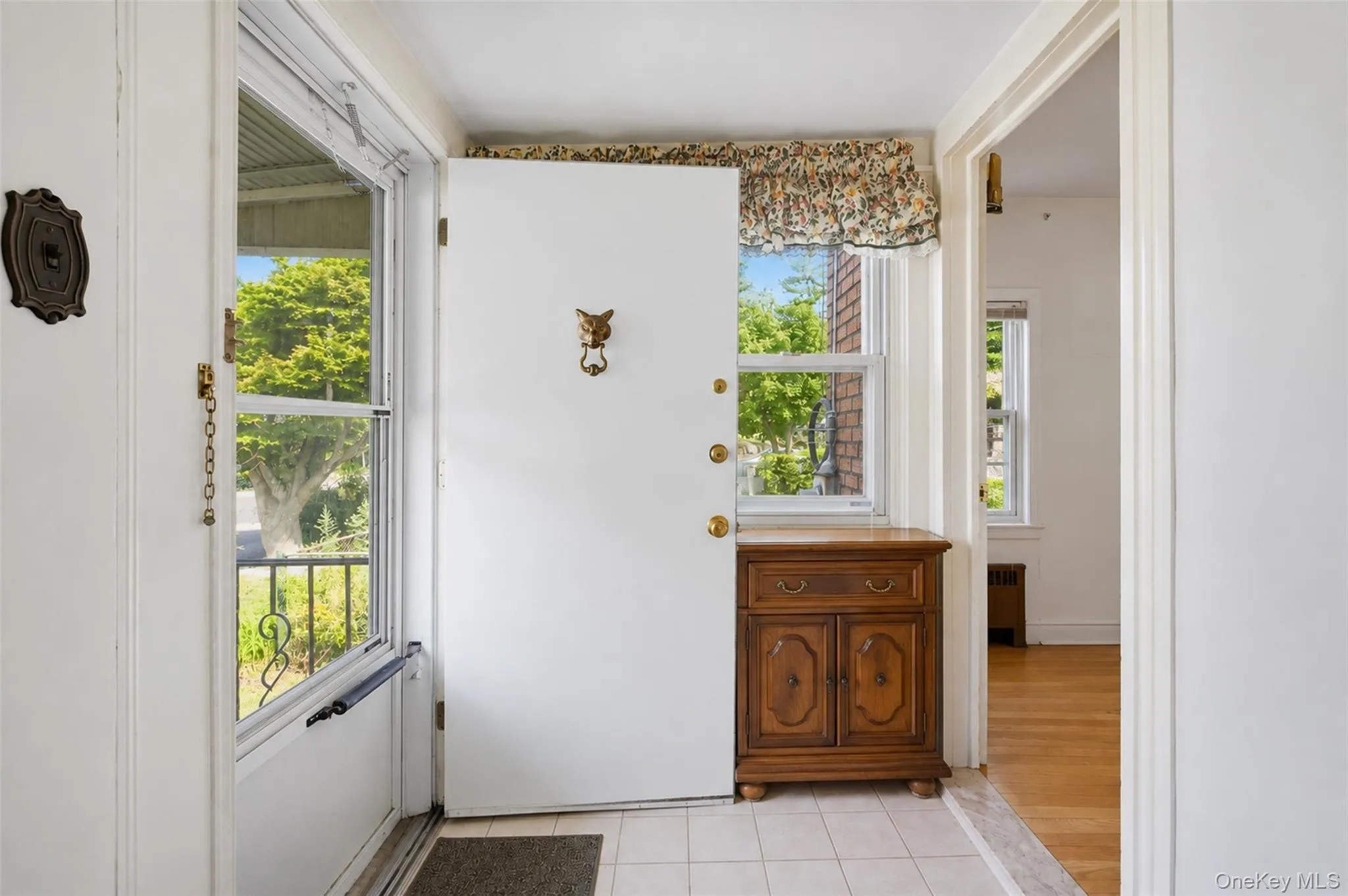 99 Homestead Place, New Rochelle, NY, 3 Bedrooms Bedrooms, 6 Rooms Rooms,2 BathroomsBathrooms,Residential,For Rent,Homestead,0,1039320 99 Homestead Place, New Rochelle, NY, 3 Bedrooms Bedrooms, 6 Rooms Rooms,2 BathroomsBathrooms,Residential,For Rent,Homestead,0,1039320
