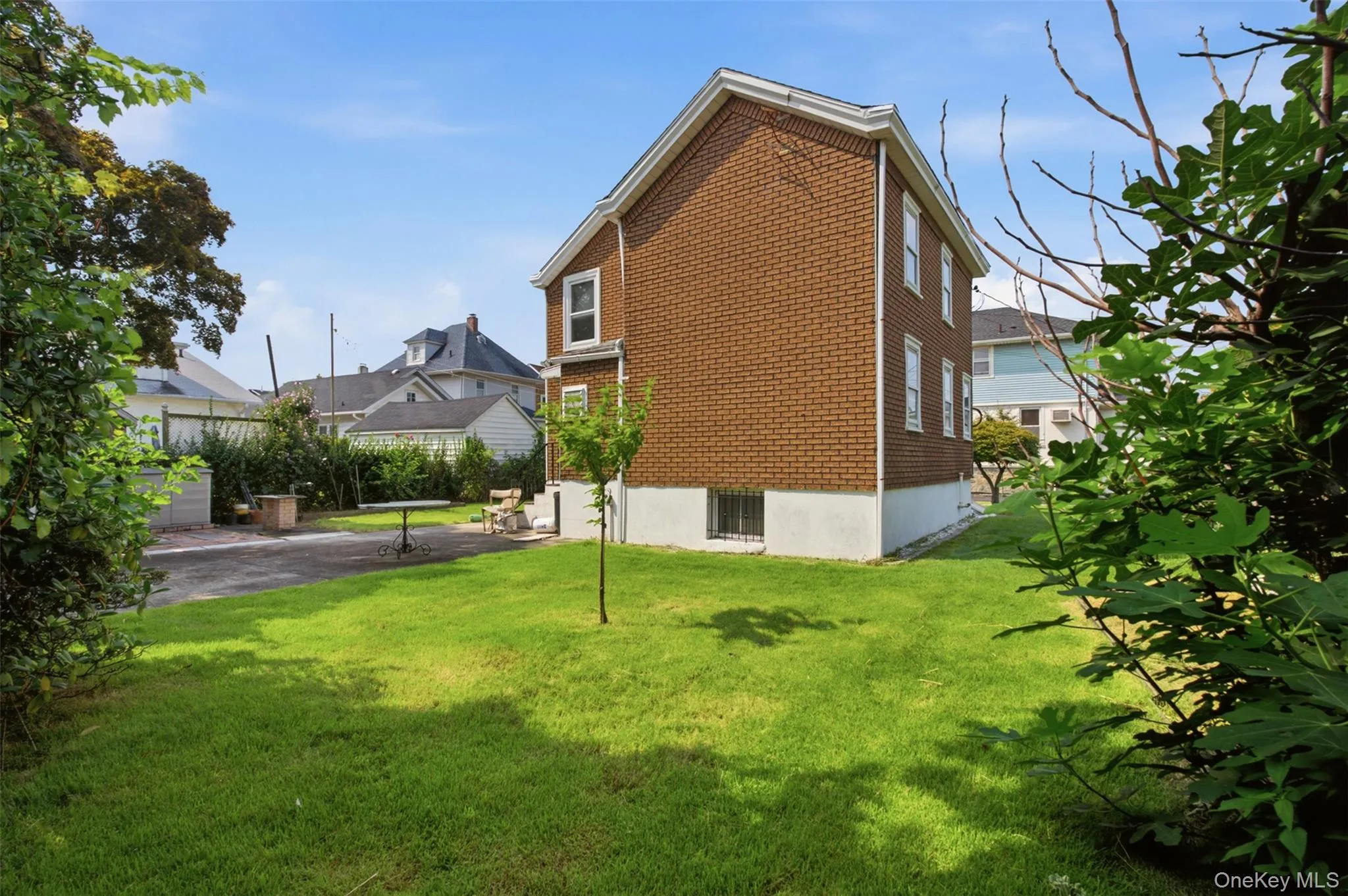 99 Homestead Place, New Rochelle, NY, 3 Bedrooms Bedrooms, 6 Rooms Rooms,2 BathroomsBathrooms,Residential,For Rent,Homestead,0,1039320 99 Homestead Place, New Rochelle, NY, 3 Bedrooms Bedrooms, 6 Rooms Rooms,2 BathroomsBathrooms,Residential,For Rent,Homestead,0,1039320