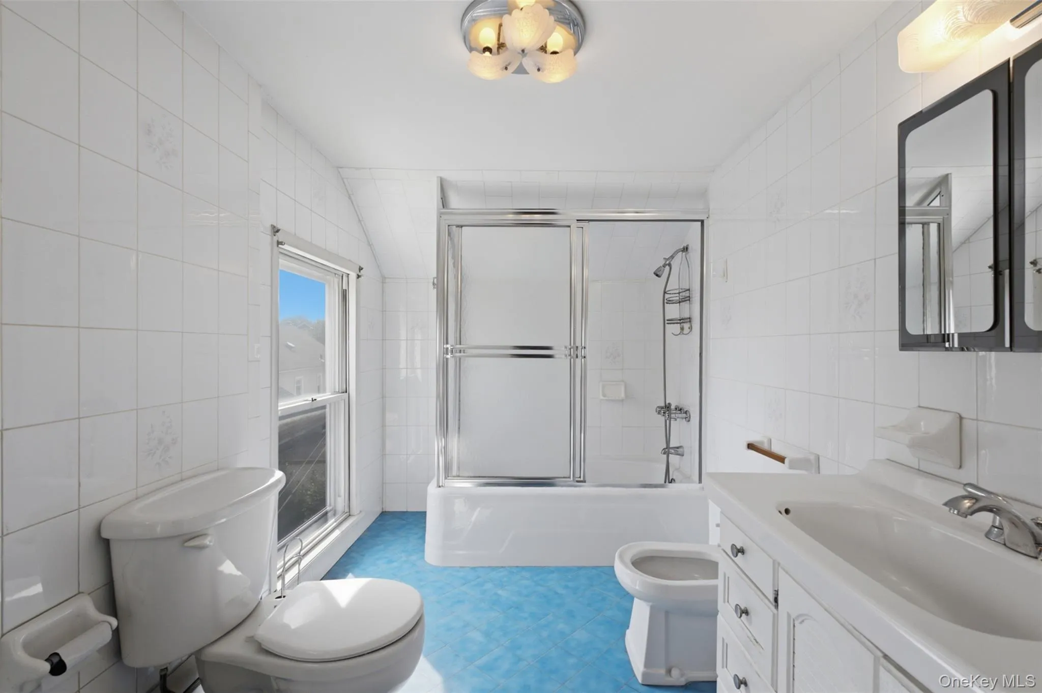 99 Homestead Place, New Rochelle, NY, 3 Bedrooms Bedrooms, 6 Rooms Rooms,2 BathroomsBathrooms,Residential,For Rent,Homestead,0,1039320 99 Homestead Place, New Rochelle, NY, 3 Bedrooms Bedrooms, 6 Rooms Rooms,2 BathroomsBathrooms,Residential,For Rent,Homestead,0,1039320