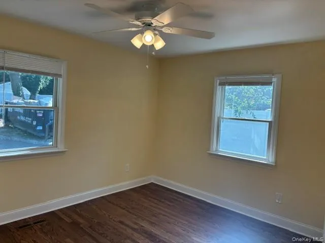2 William Street, Oyster Bay, NY, 2 Bedroom Bedrooms, 5 Room Rooms,1 BathroomBathrooms,Residential Lease,For Rent,William,0,1039322 2 William Street, Oyster Bay, NY, 2 Bedroom Bedrooms, 5 Room Rooms,1 BathroomBathrooms,Residential Lease,For Rent,William,0,1039322