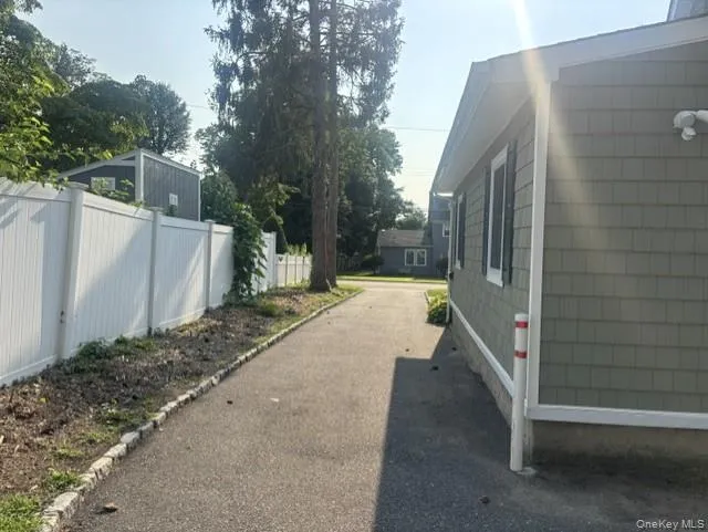 2 William Street, Oyster Bay, NY, 2 Bedroom Bedrooms, 5 Room Rooms,1 BathroomBathrooms,Residential Lease,For Rent,William,0,1039322 2 William Street, Oyster Bay, NY, 2 Bedroom Bedrooms, 5 Room Rooms,1 BathroomBathrooms,Residential Lease,For Rent,William,0,1039322
