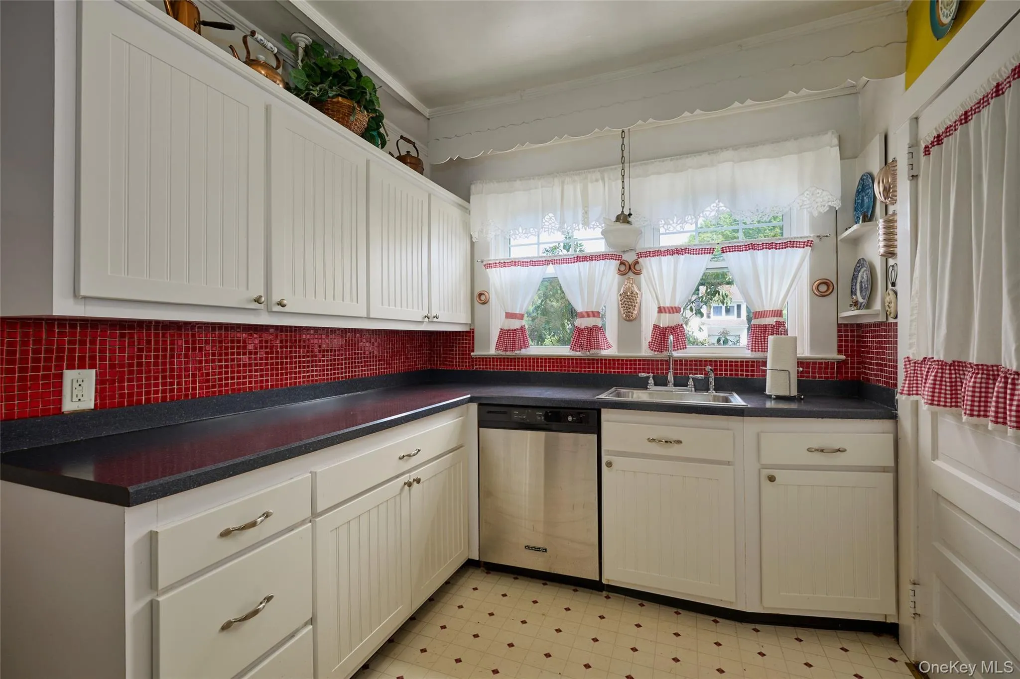 6 Laurel Road, Ramapo, NY, 3 Bedrooms Bedrooms, 7 Rooms Rooms,2 BathroomsBathrooms,Residential,For Rent,Laurel,0,1039324 6 Laurel Road, Ramapo, NY, 3 Bedrooms Bedrooms, 7 Rooms Rooms,2 BathroomsBathrooms,Residential,For Rent,Laurel,0,1039324