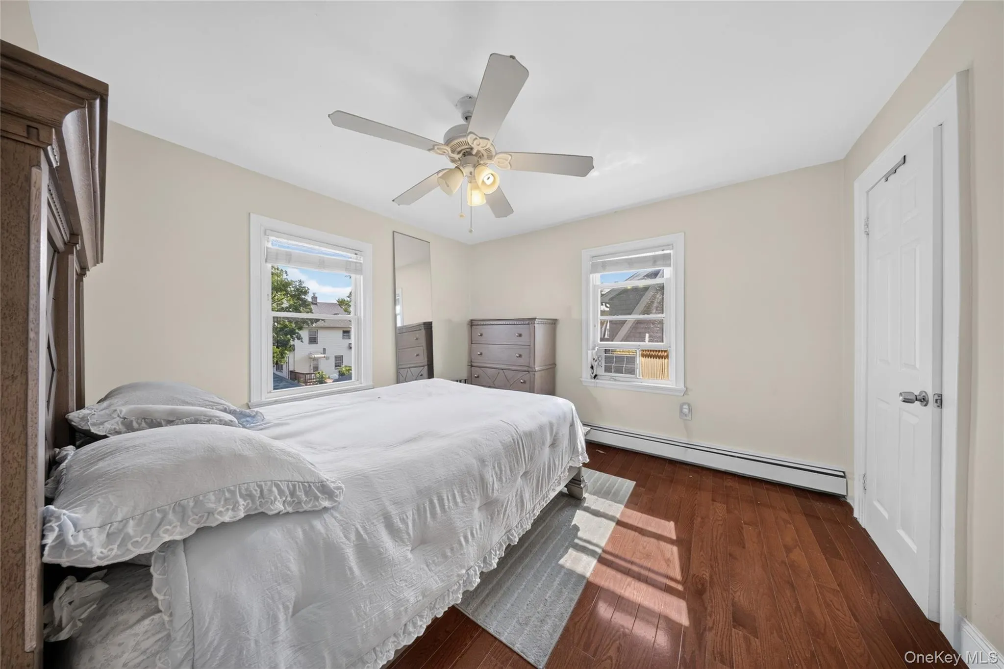 224-20 92nd Avenue, New York, NY, 3 Bedrooms Bedrooms, 7 Rooms Rooms,2 BathroomsBathrooms,Residential,For Rent,92nd,0,1039329 224-20 92nd Avenue, New York, NY, 3 Bedrooms Bedrooms, 7 Rooms Rooms,2 BathroomsBathrooms,Residential,For Rent,92nd,0,1039329