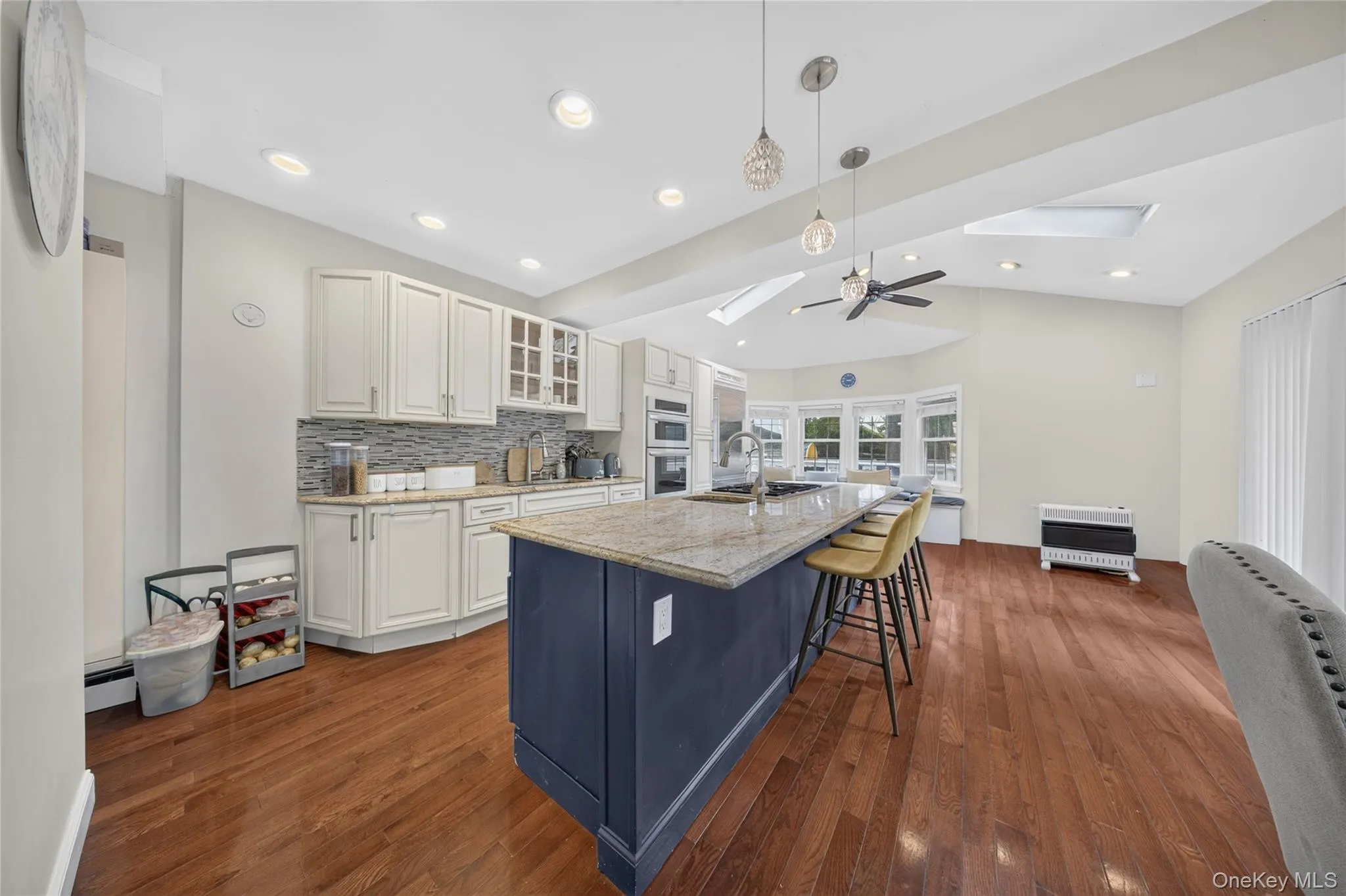 224-20 92nd Avenue, New York, NY, 3 Bedrooms Bedrooms, 7 Rooms Rooms,2 BathroomsBathrooms,Residential,For Rent,92nd,0,1039329 224-20 92nd Avenue, New York, NY, 3 Bedrooms Bedrooms, 7 Rooms Rooms,2 BathroomsBathrooms,Residential,For Rent,92nd,0,1039329