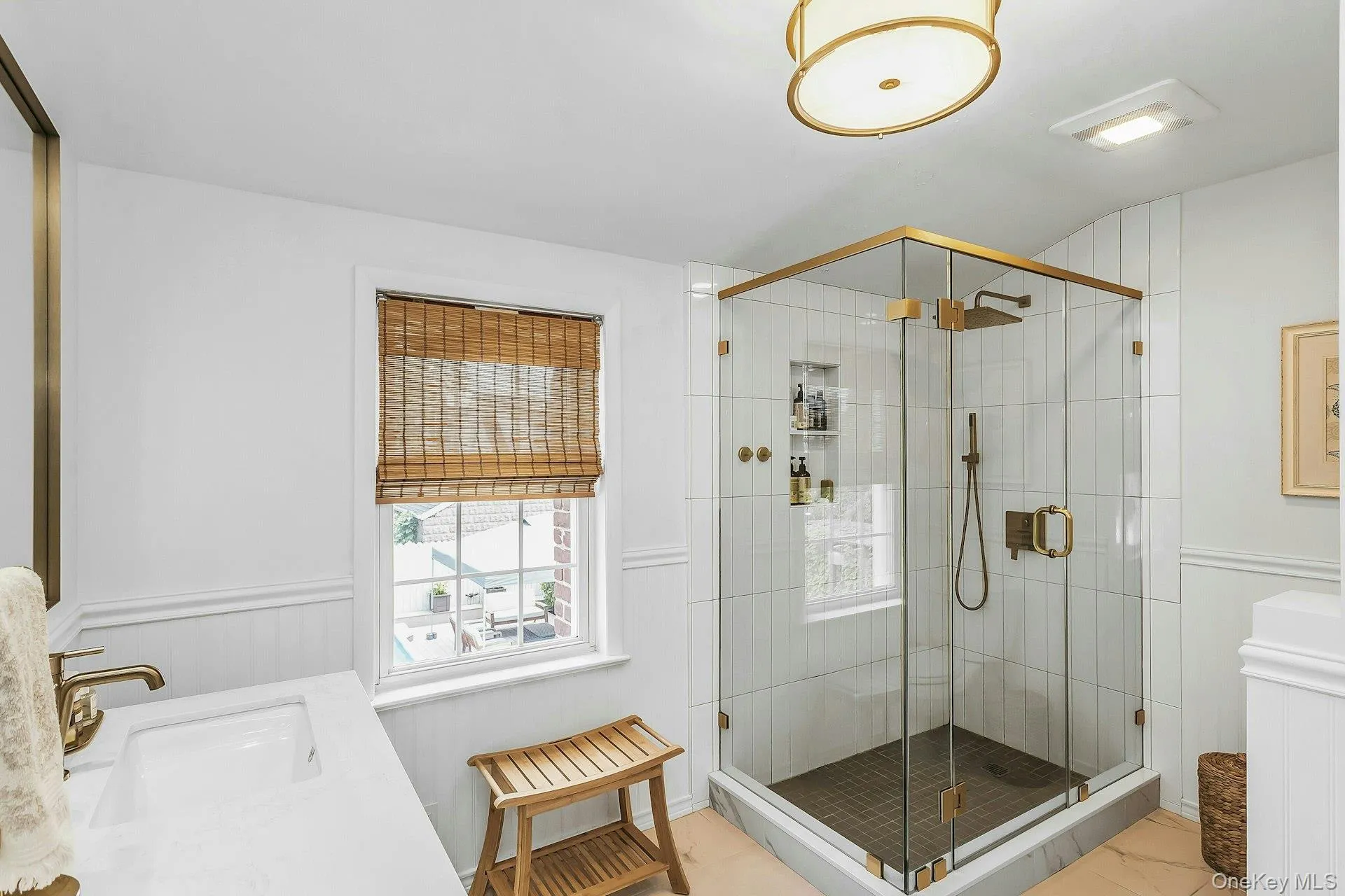 2337 205th Street, New York, NY, 4 Bedrooms Bedrooms, 9 Rooms Rooms,2 BathroomsBathrooms,Residential,For Rent,205th,0,1039335 2337 205th Street, New York, NY, 4 Bedrooms Bedrooms, 9 Rooms Rooms,2 BathroomsBathrooms,Residential,For Rent,205th,0,1039335