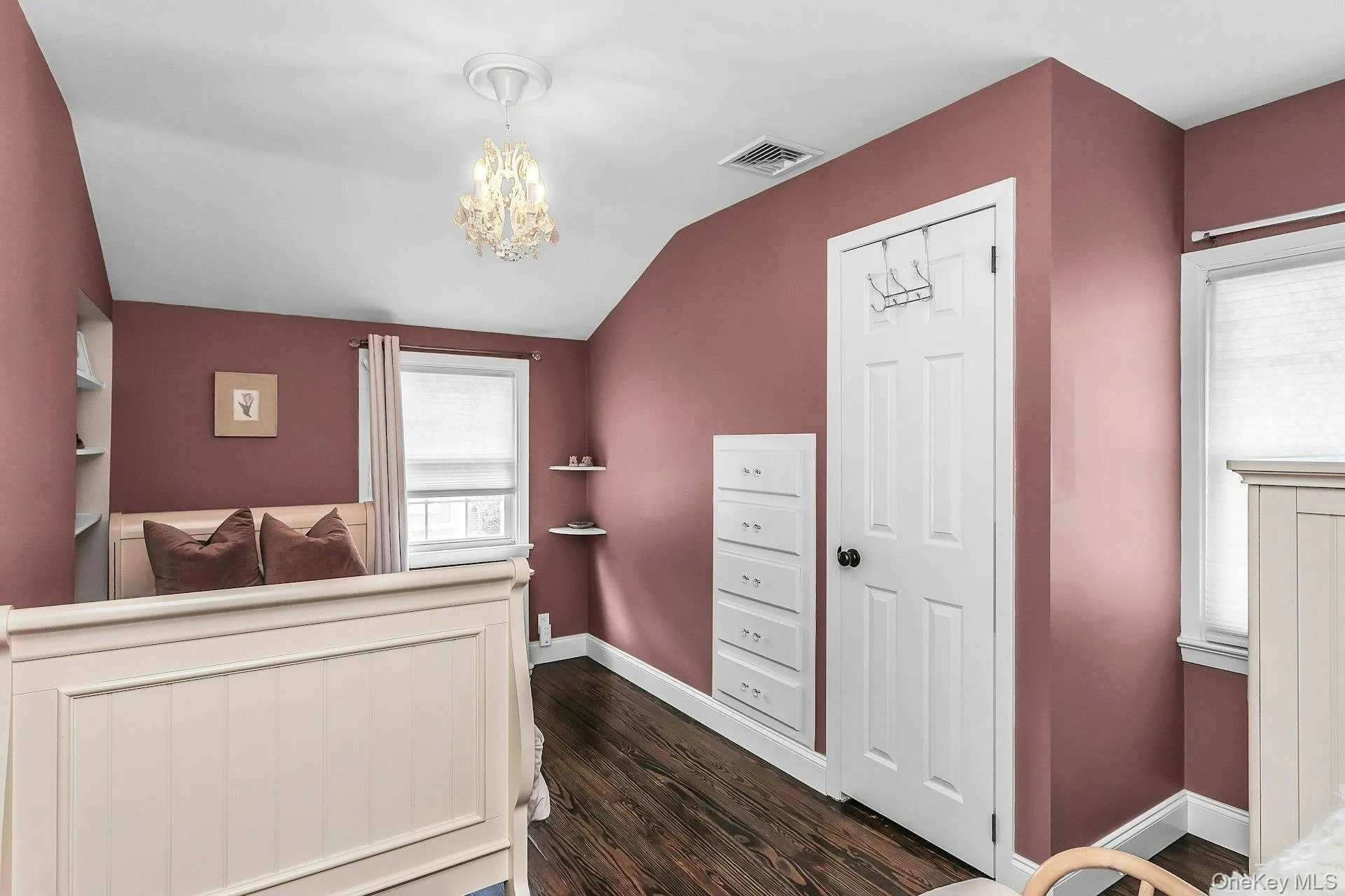 2337 205th Street, New York, NY, 4 Bedrooms Bedrooms, 9 Rooms Rooms,2 BathroomsBathrooms,Residential,For Rent,205th,0,1039335 2337 205th Street, New York, NY, 4 Bedrooms Bedrooms, 9 Rooms Rooms,2 BathroomsBathrooms,Residential,For Rent,205th,0,1039335