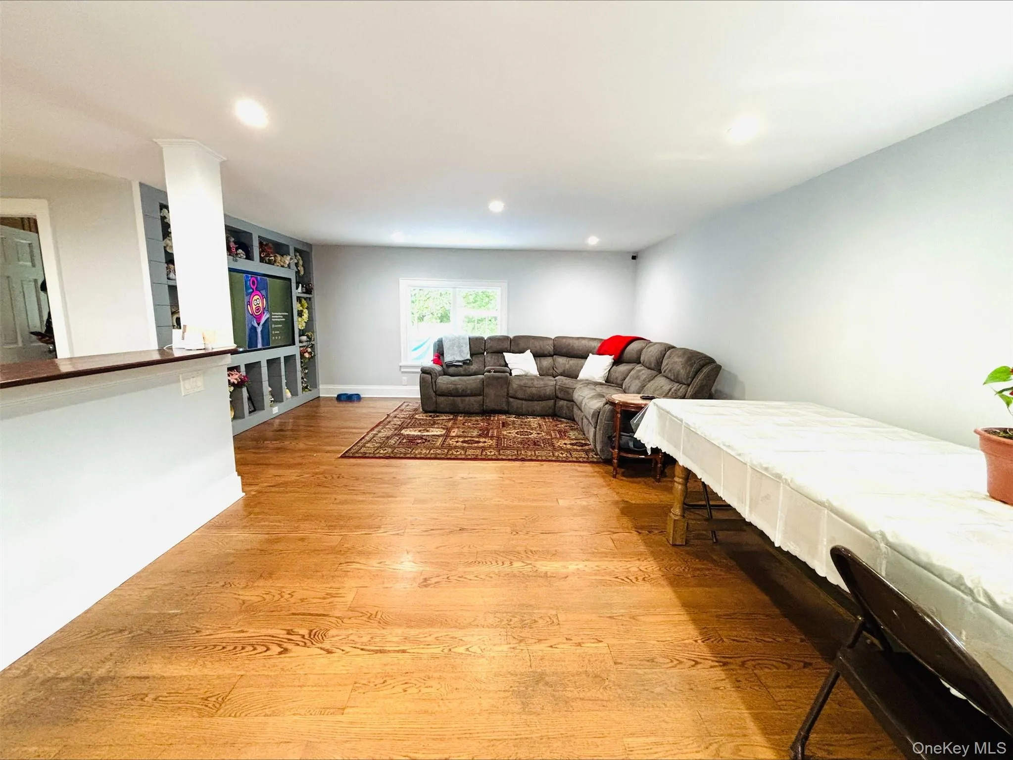 41 Carls Place, Riverhead, NY, 4 Bedrooms Bedrooms, 6 Rooms Rooms,2 BathroomsBathrooms,Residential,For Rent,Carls Place,0,1039340 41 Carls Place, Riverhead, NY, 4 Bedrooms Bedrooms, 6 Rooms Rooms,2 BathroomsBathrooms,Residential,For Rent,Carls Place,0,1039340