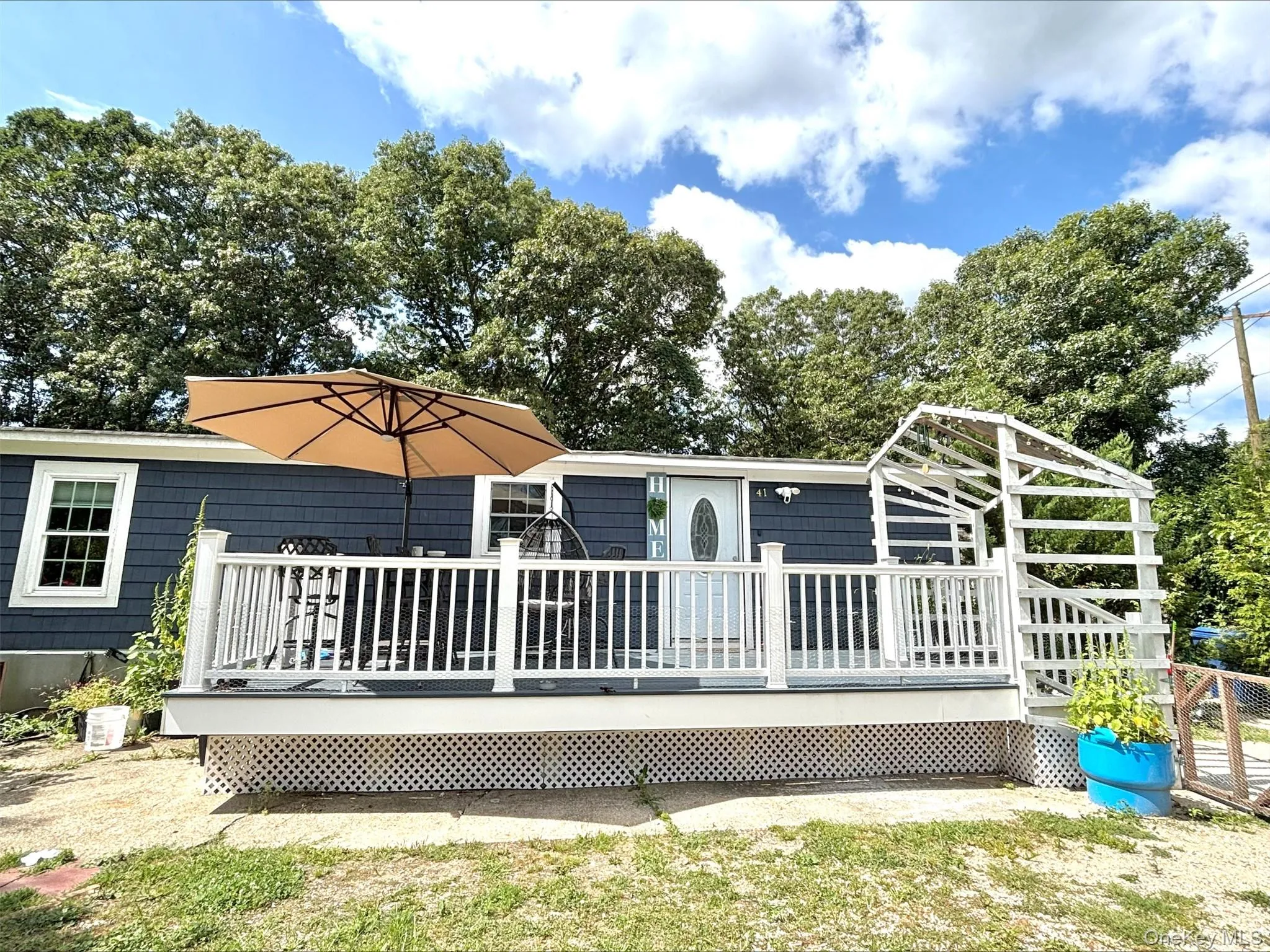 41 Carls Place, Riverhead, NY, 4 Bedrooms Bedrooms, 6 Rooms Rooms,2 BathroomsBathrooms,Residential,For Rent,Carls Place,0,1039340 41 Carls Place, Riverhead, NY, 4 Bedrooms Bedrooms, 6 Rooms Rooms,2 BathroomsBathrooms,Residential,For Rent,Carls Place,0,1039340